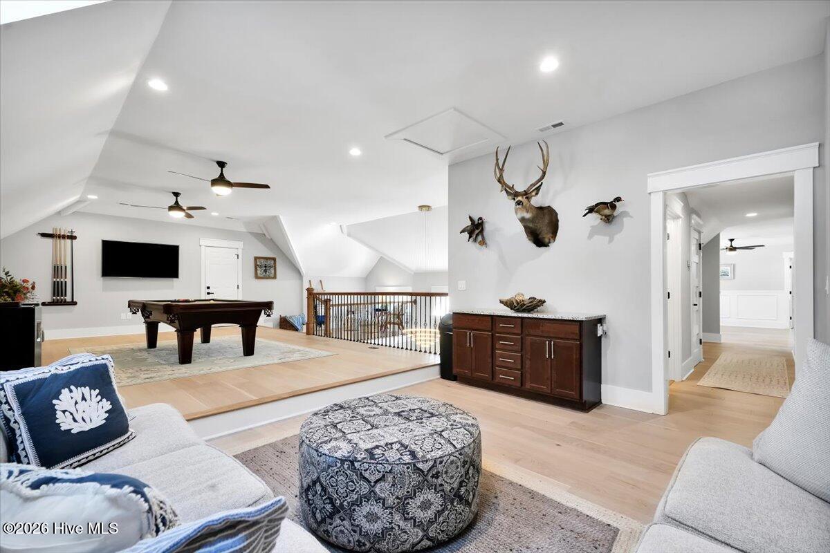 100551251 | Photo 47