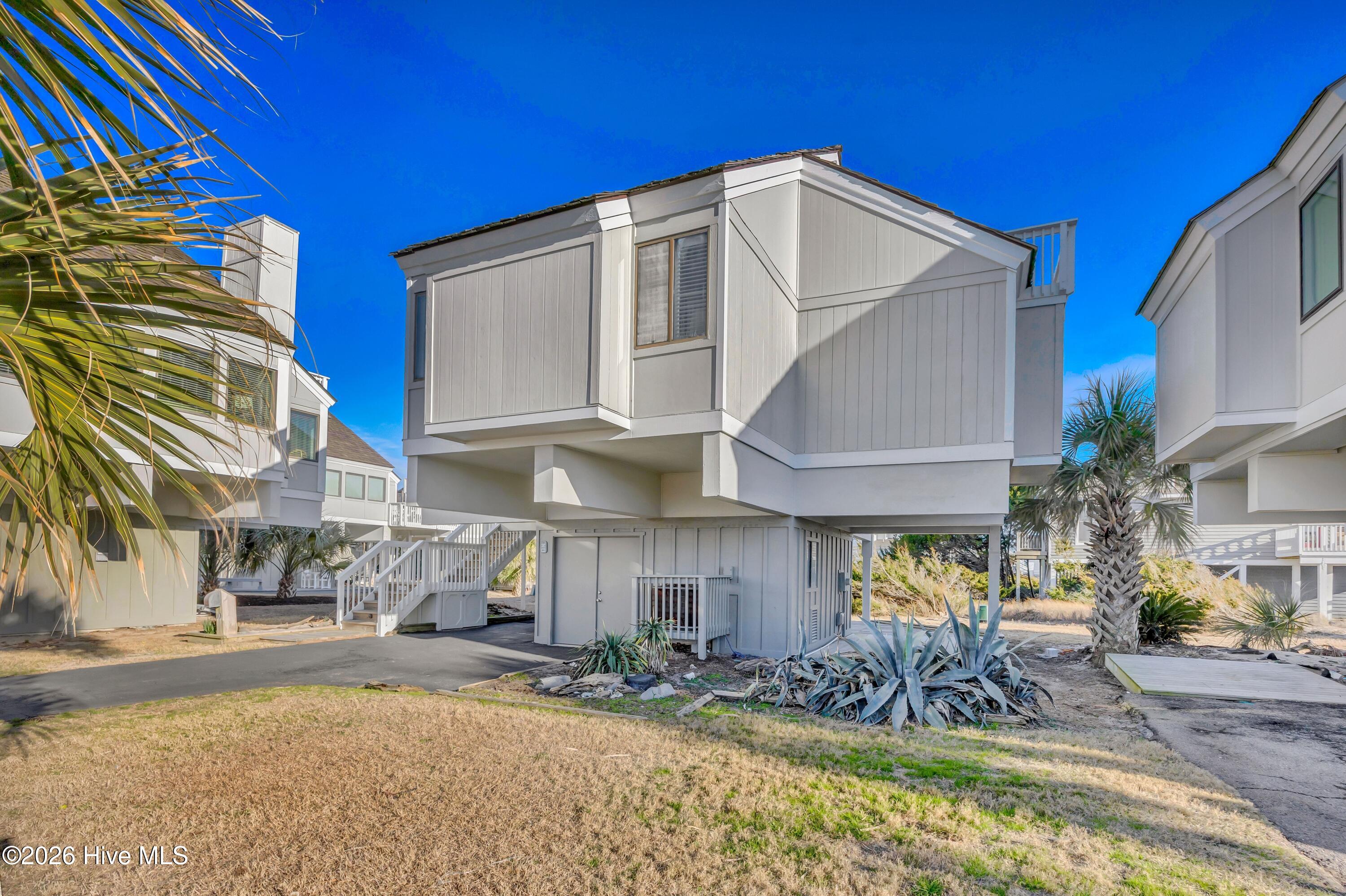 100554666 | Photo 41