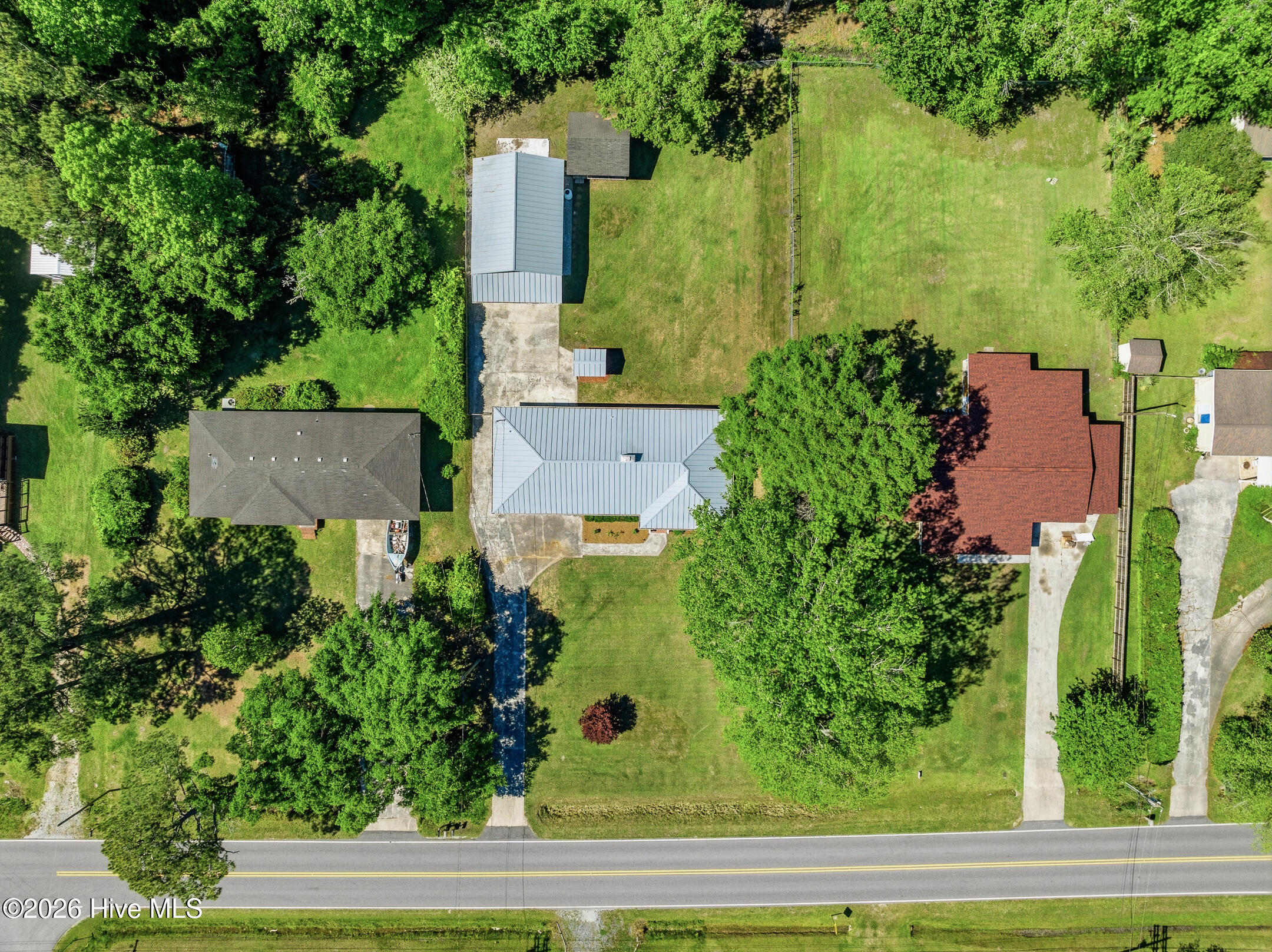 100570664 | Photo 48