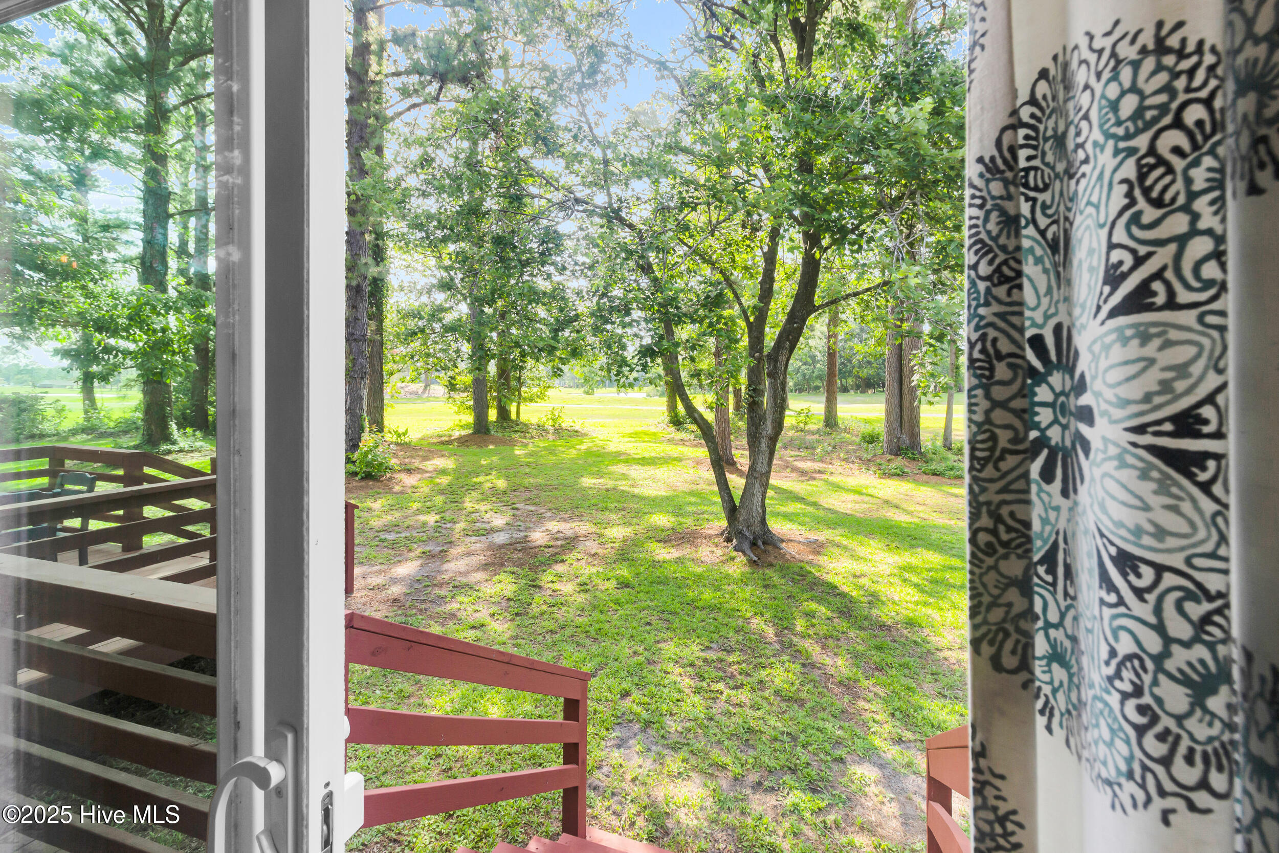 Homes for sale in New Bern, NC | 1223 Pelican Dr, New Bern, NC 28560 | MLS# 100513723