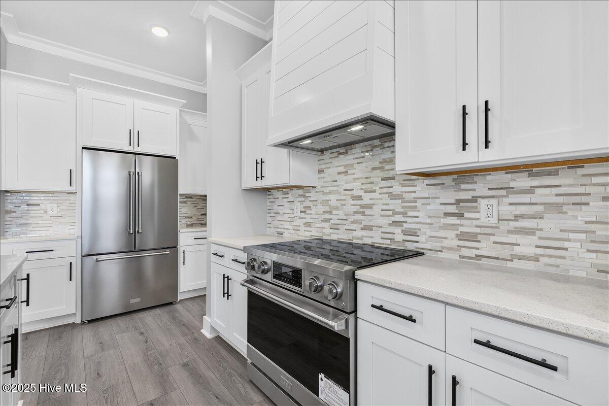 100541548 | Photo 52