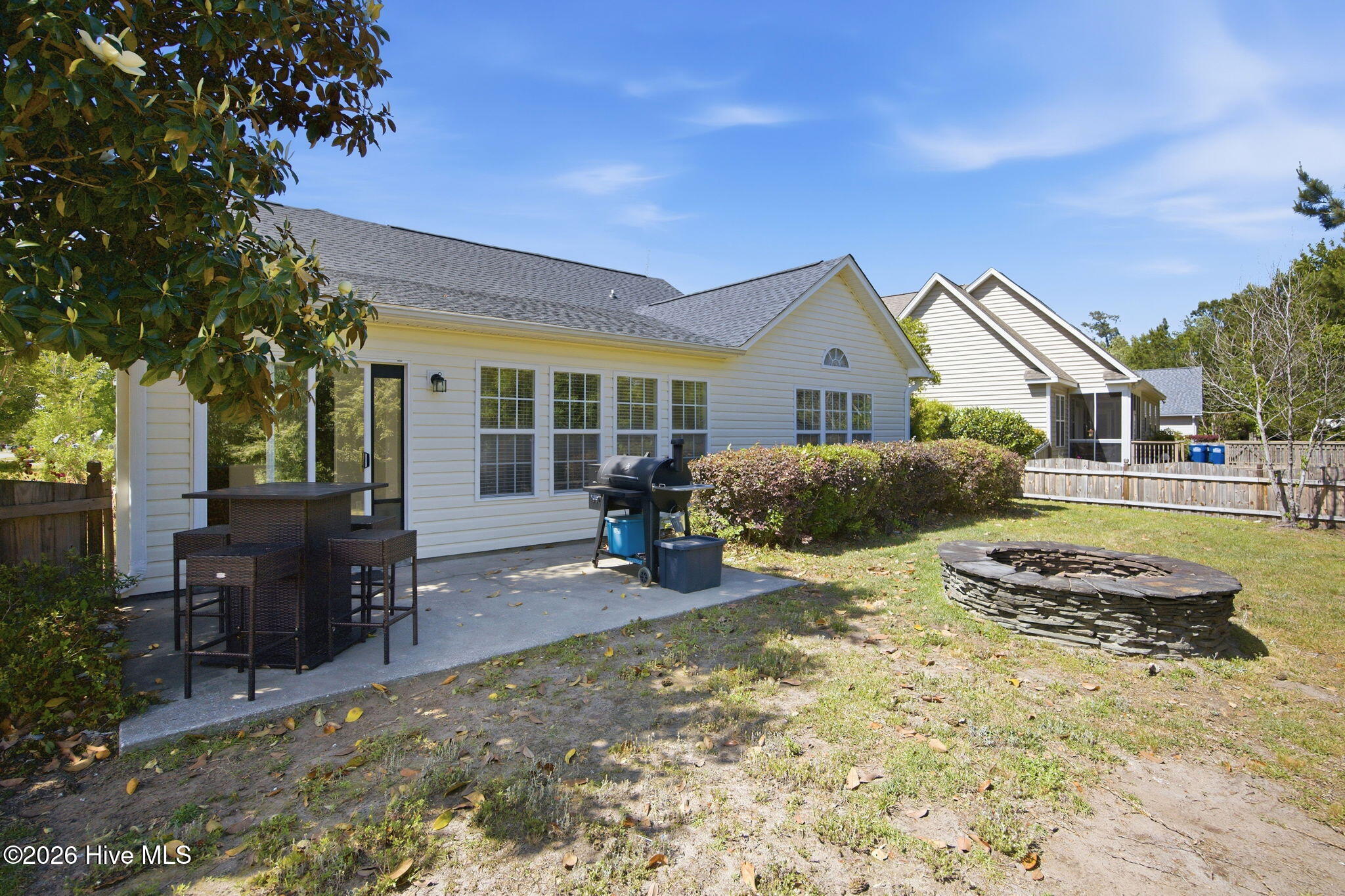 100567887 | Photo 31