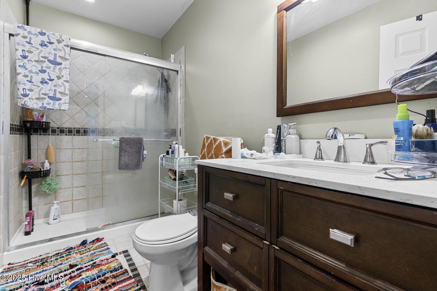 100512287 | Photo 25