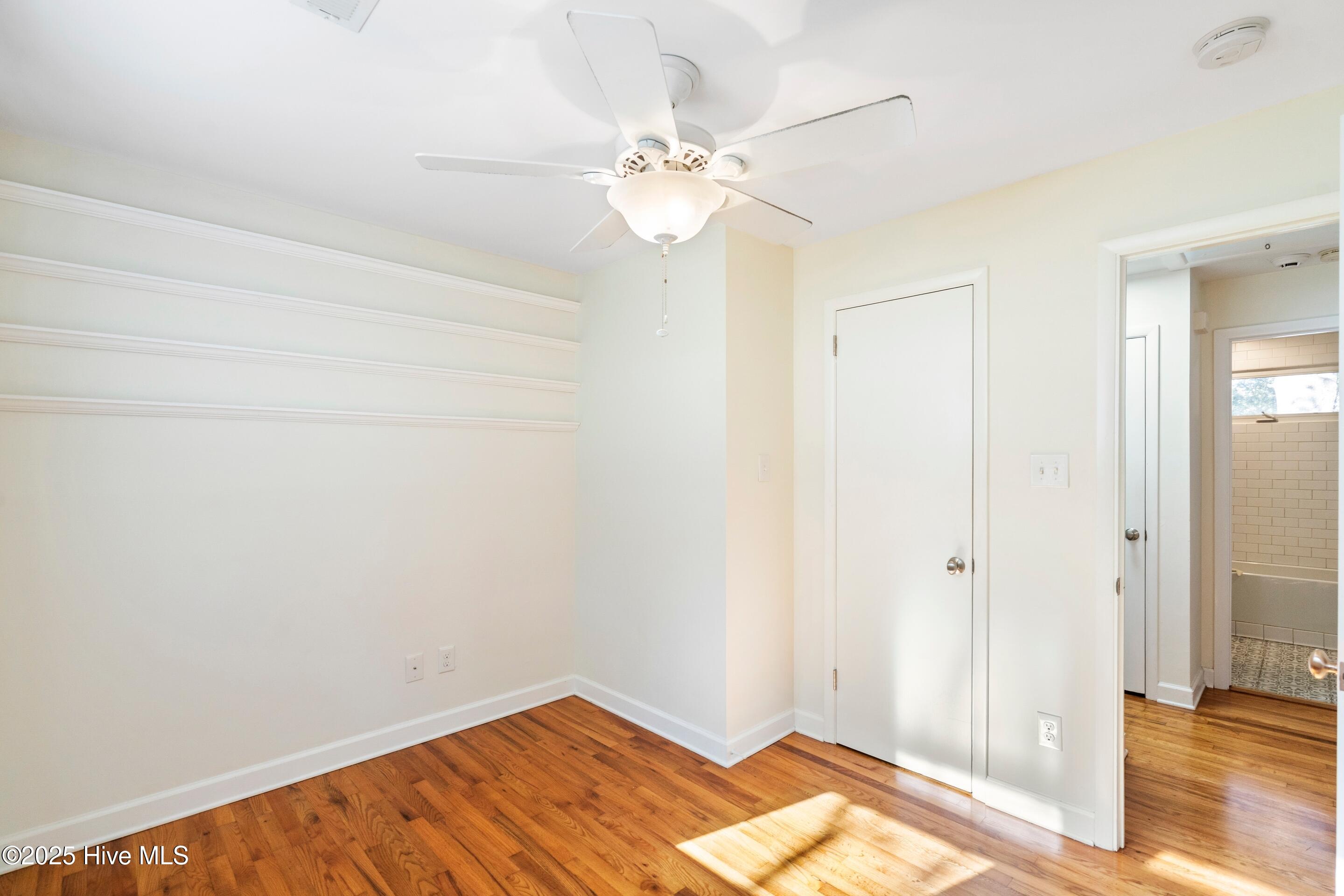 100537321 | Photo 15