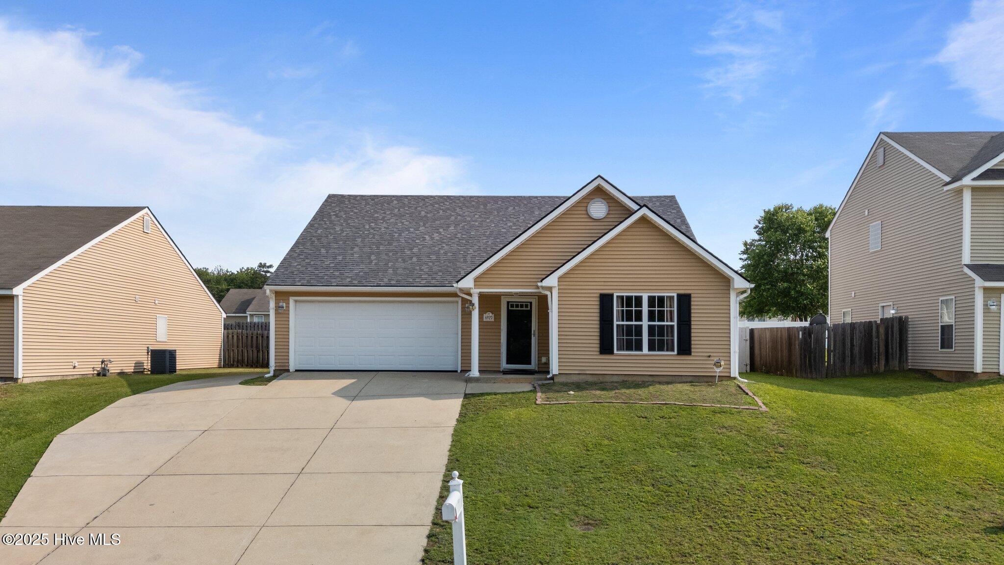 6920 Moss Creek Way (1)