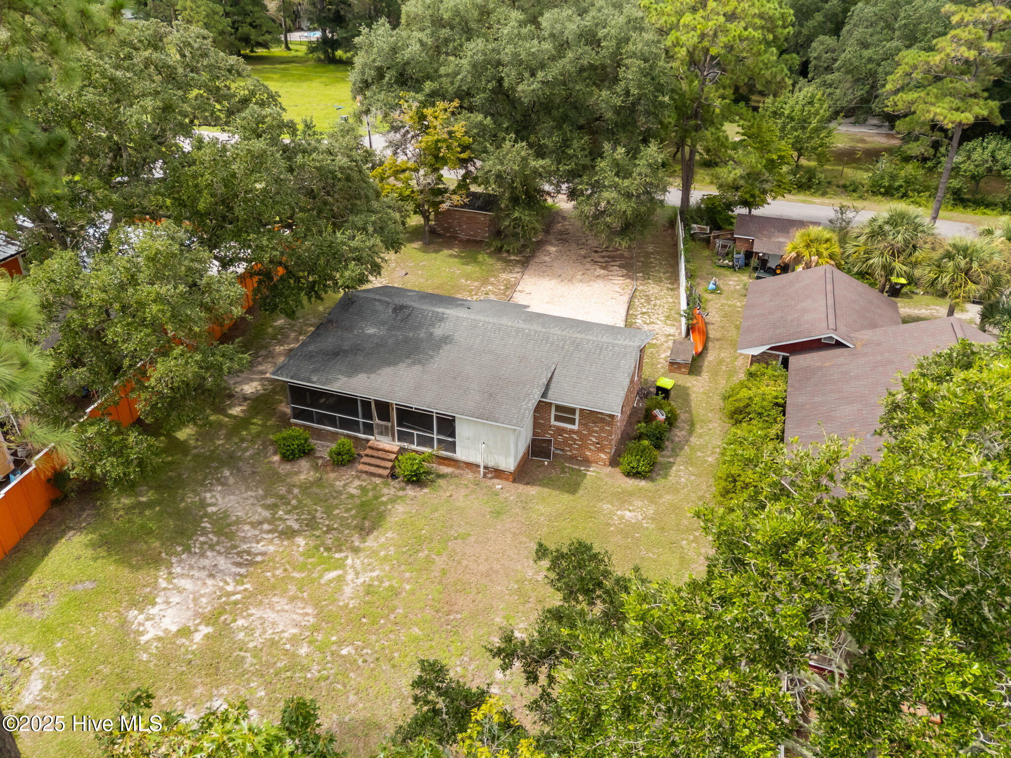 100527099 | Photo 20