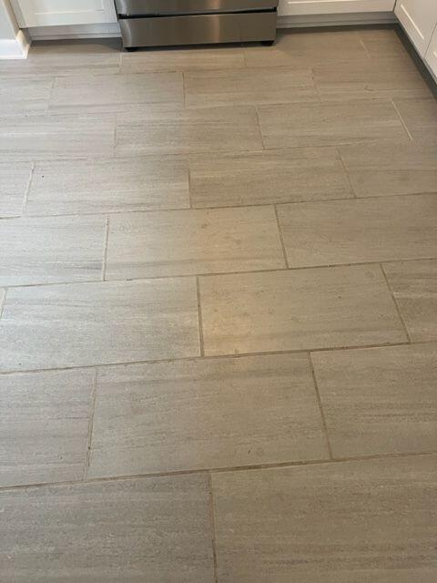 GlennHillKitFloor