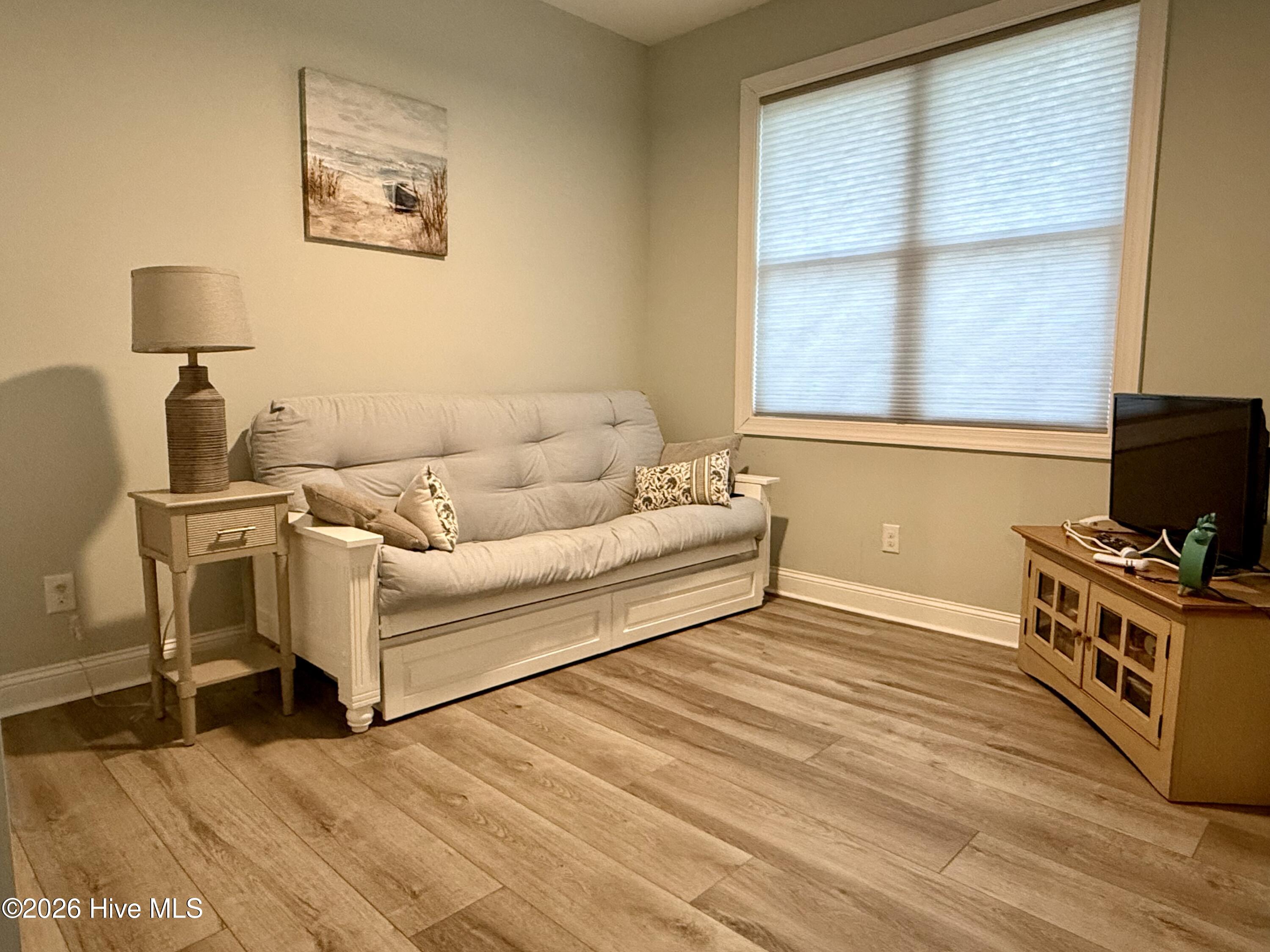 100 Evergreen Lane,Pine Knoll Shores