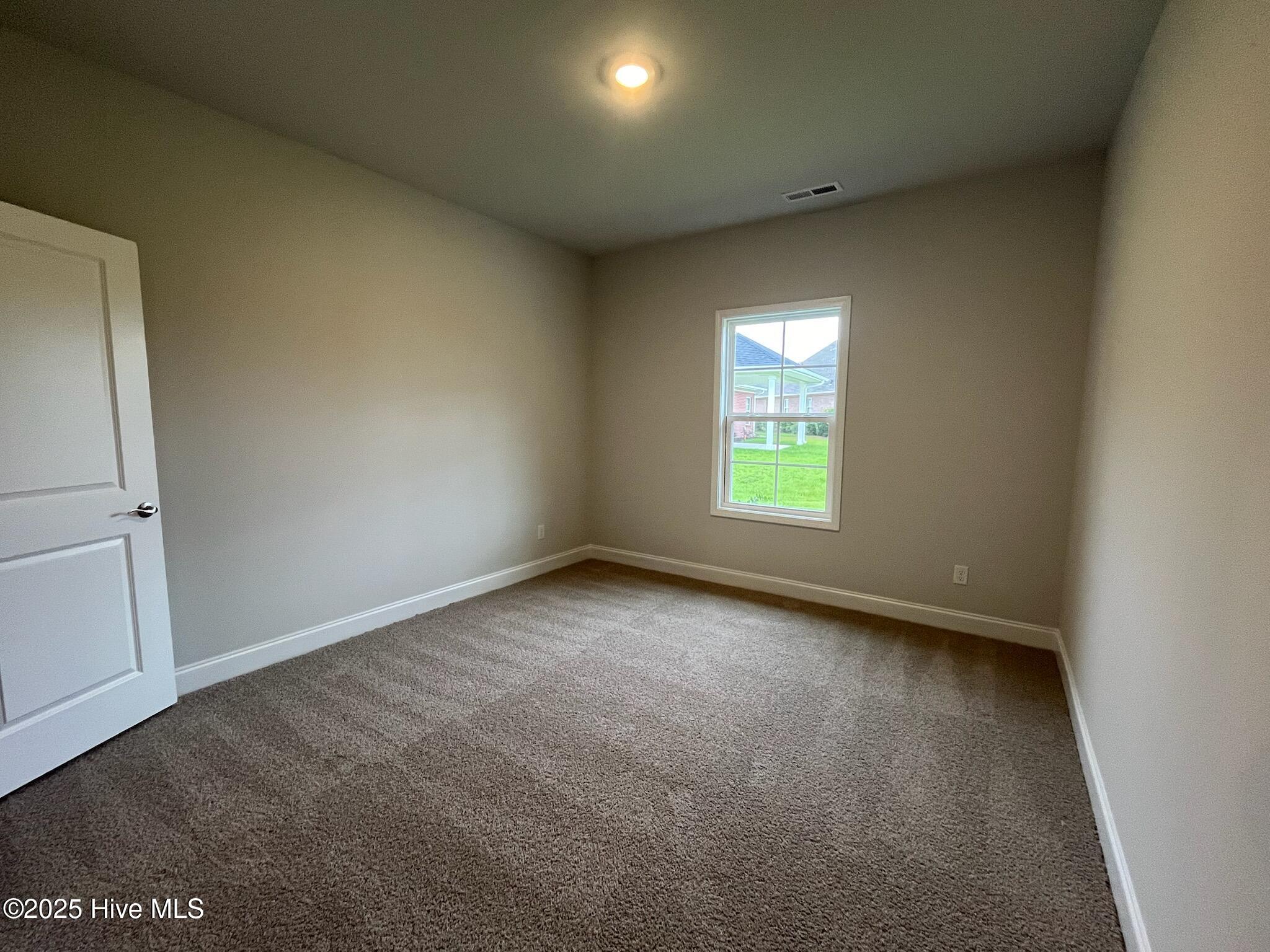 100456477 | Photo 28