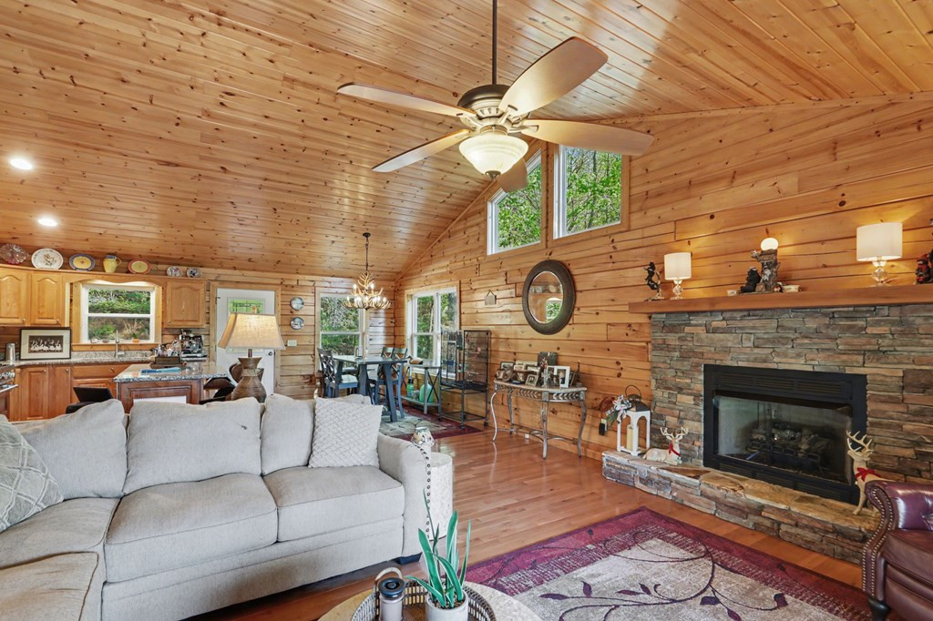 71 Leisure Time Lane, Murphy, NC 28906 Listing Photo  23