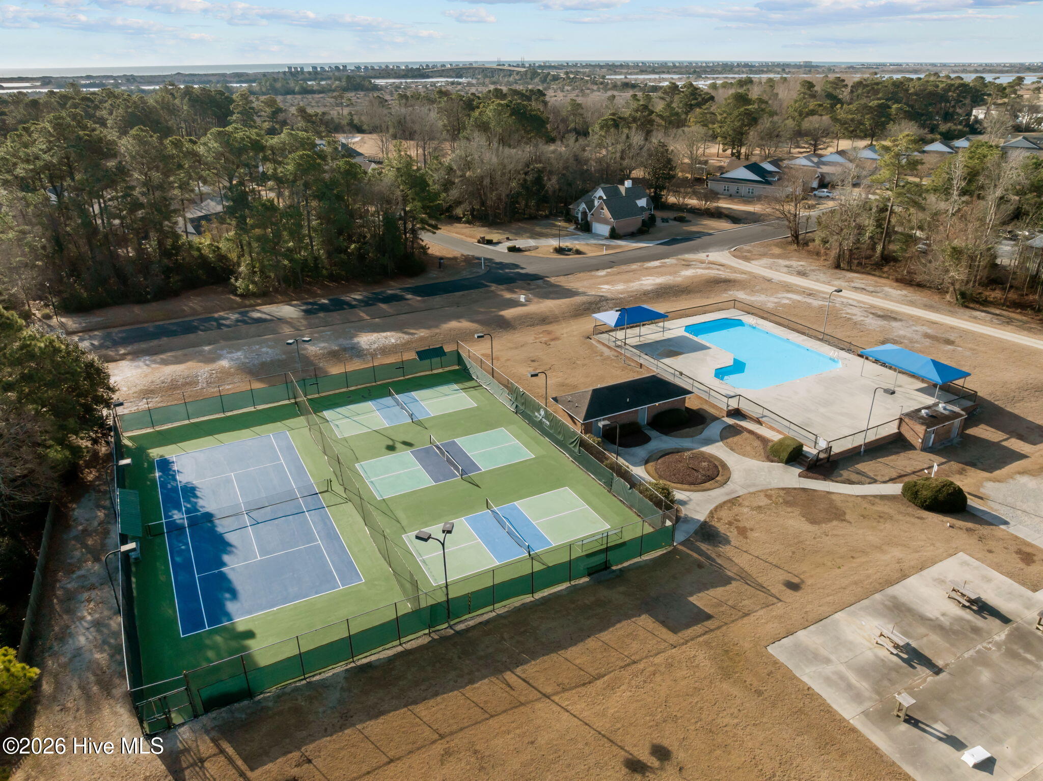 100552548 | Photo 52