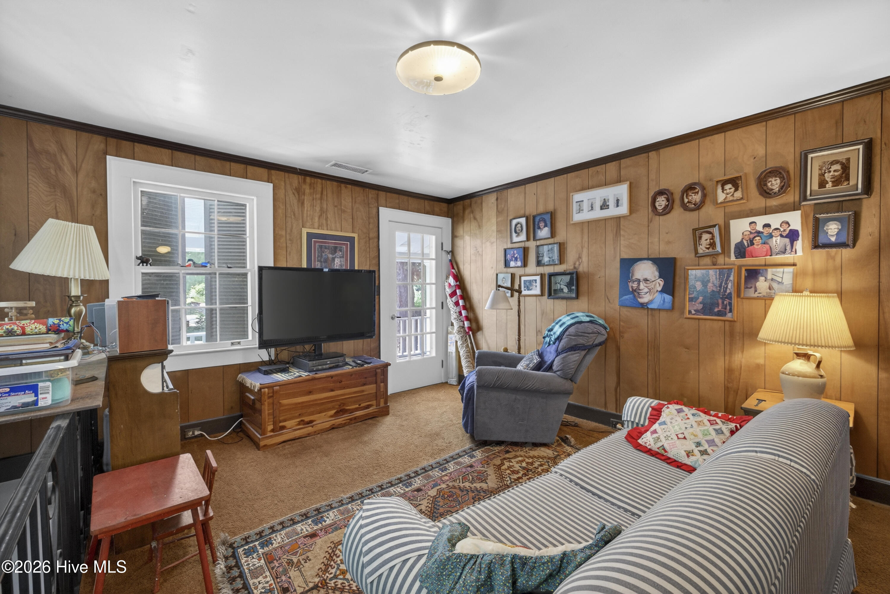 100569316 | Photo 27