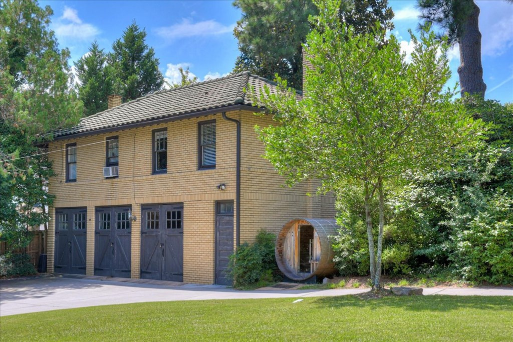 Carriage House