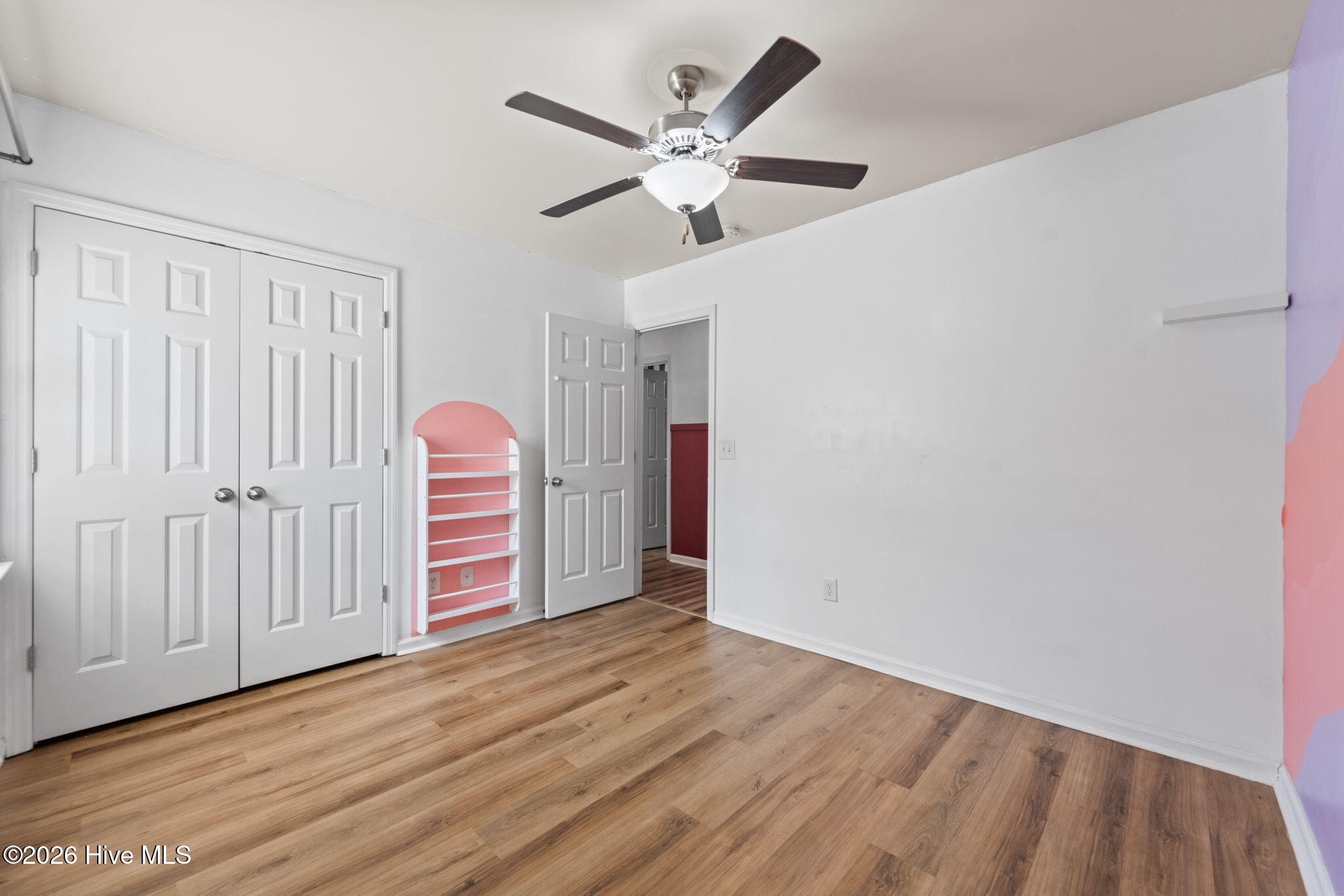 100565061 | Photo 32