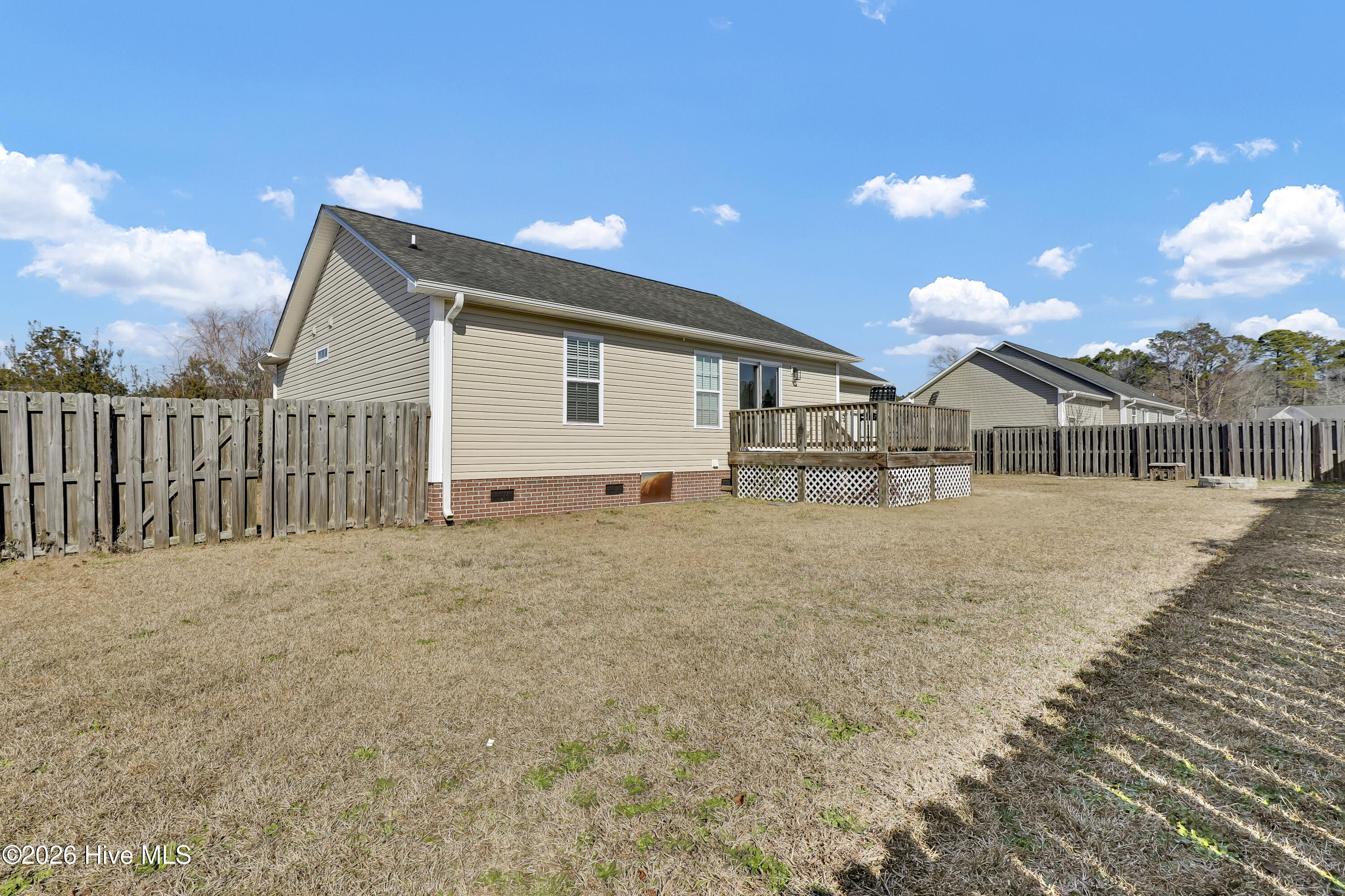 100552023 | Photo 28