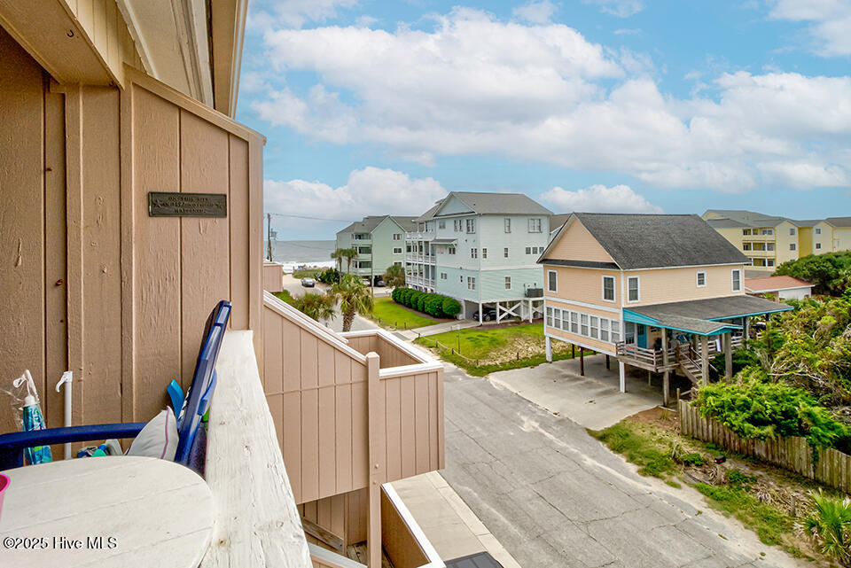 100523635 | Photo 18