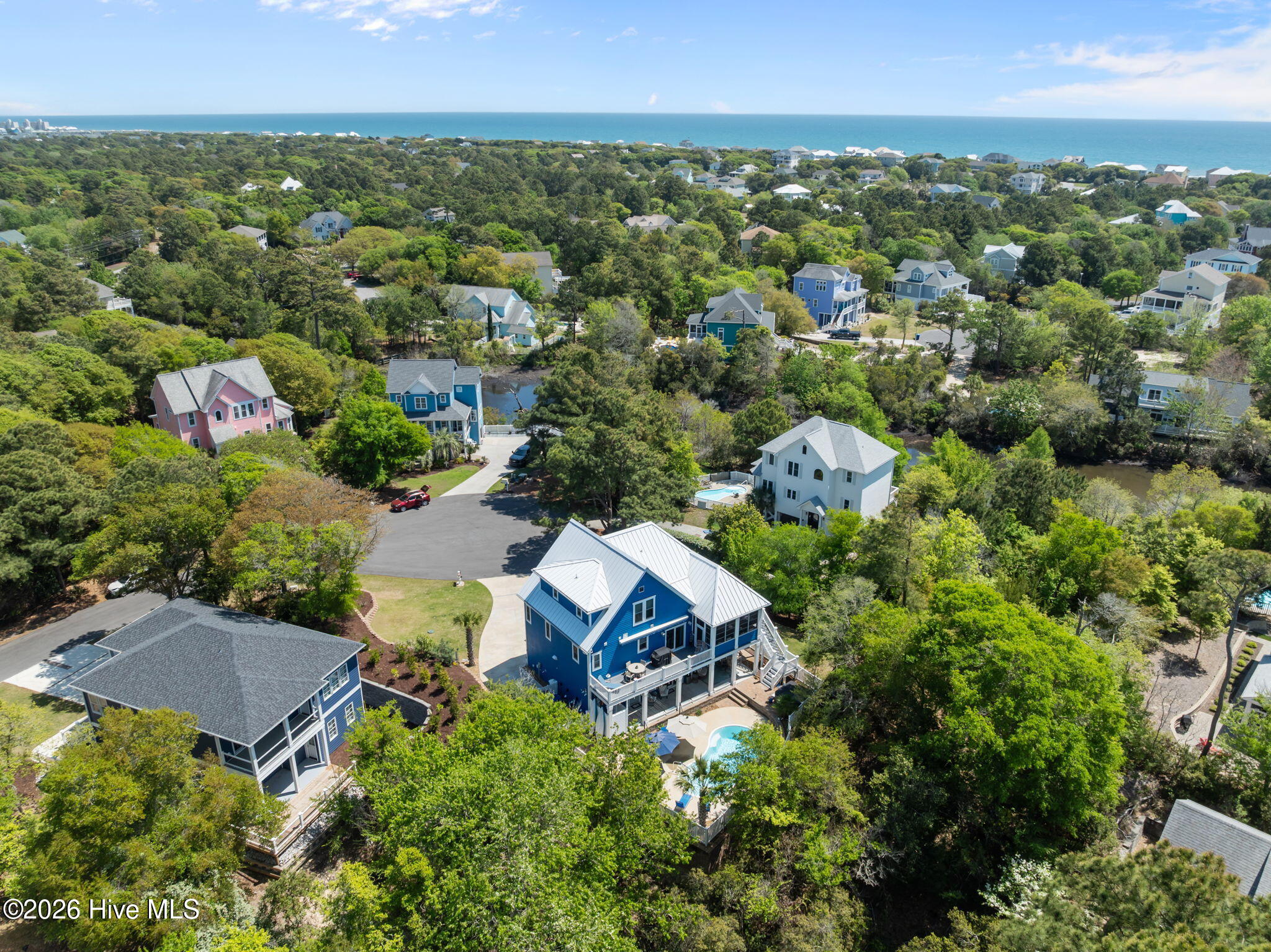 100567463 | Photo 69