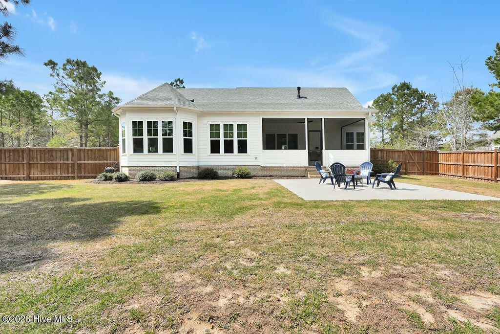 100564545 | Photo 42