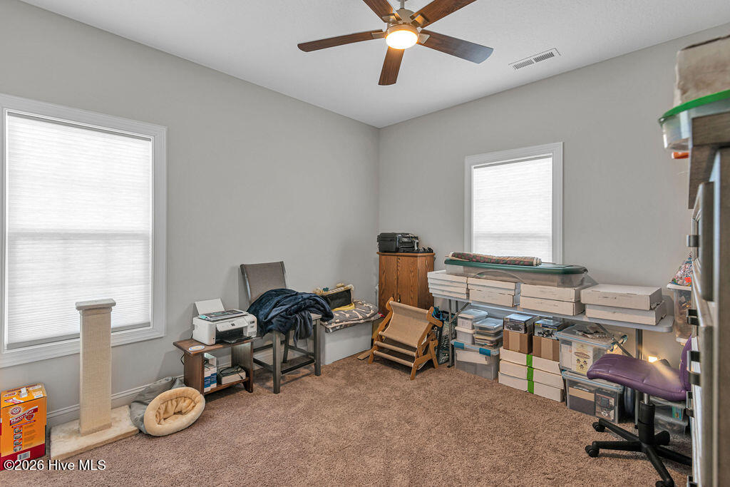 100549970 | Photo 41