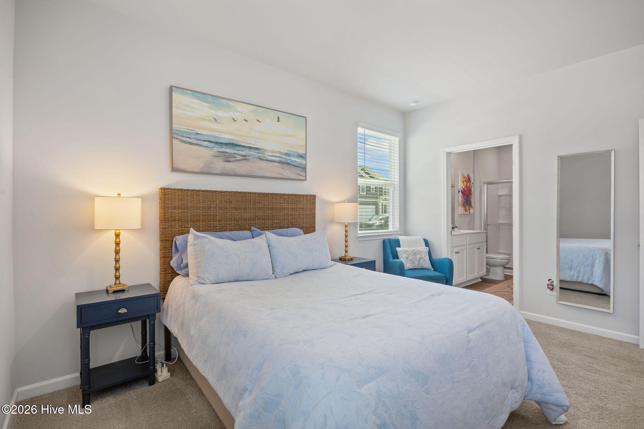 100558502 | Photo 11