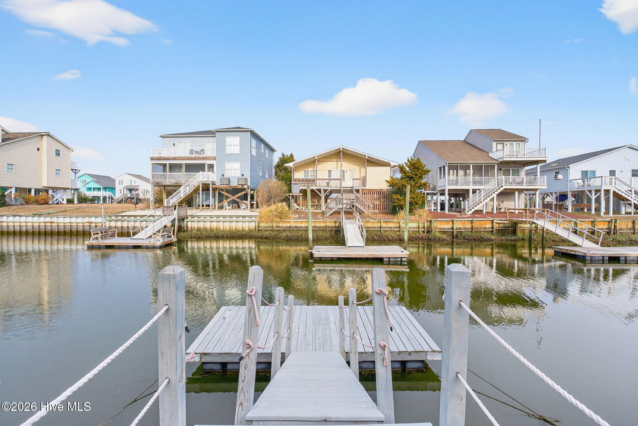 100556998 | Photo 38