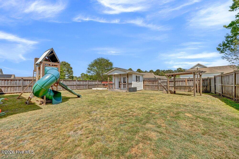 100568146 | Photo 25