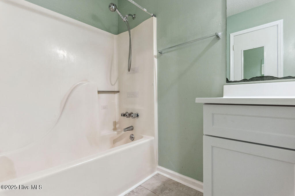 2218 Bridle Trail,Midway Park