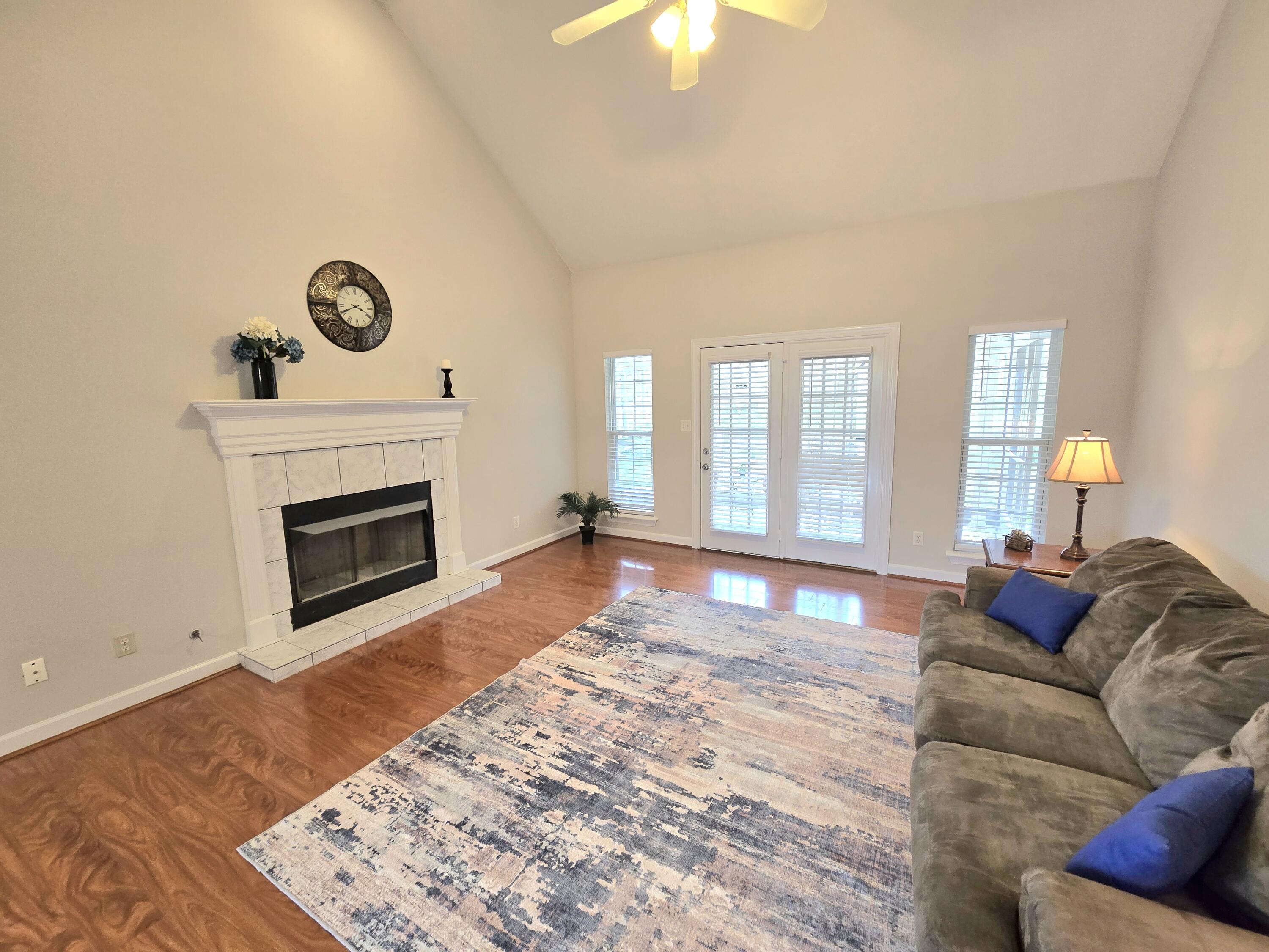 Great Room 4