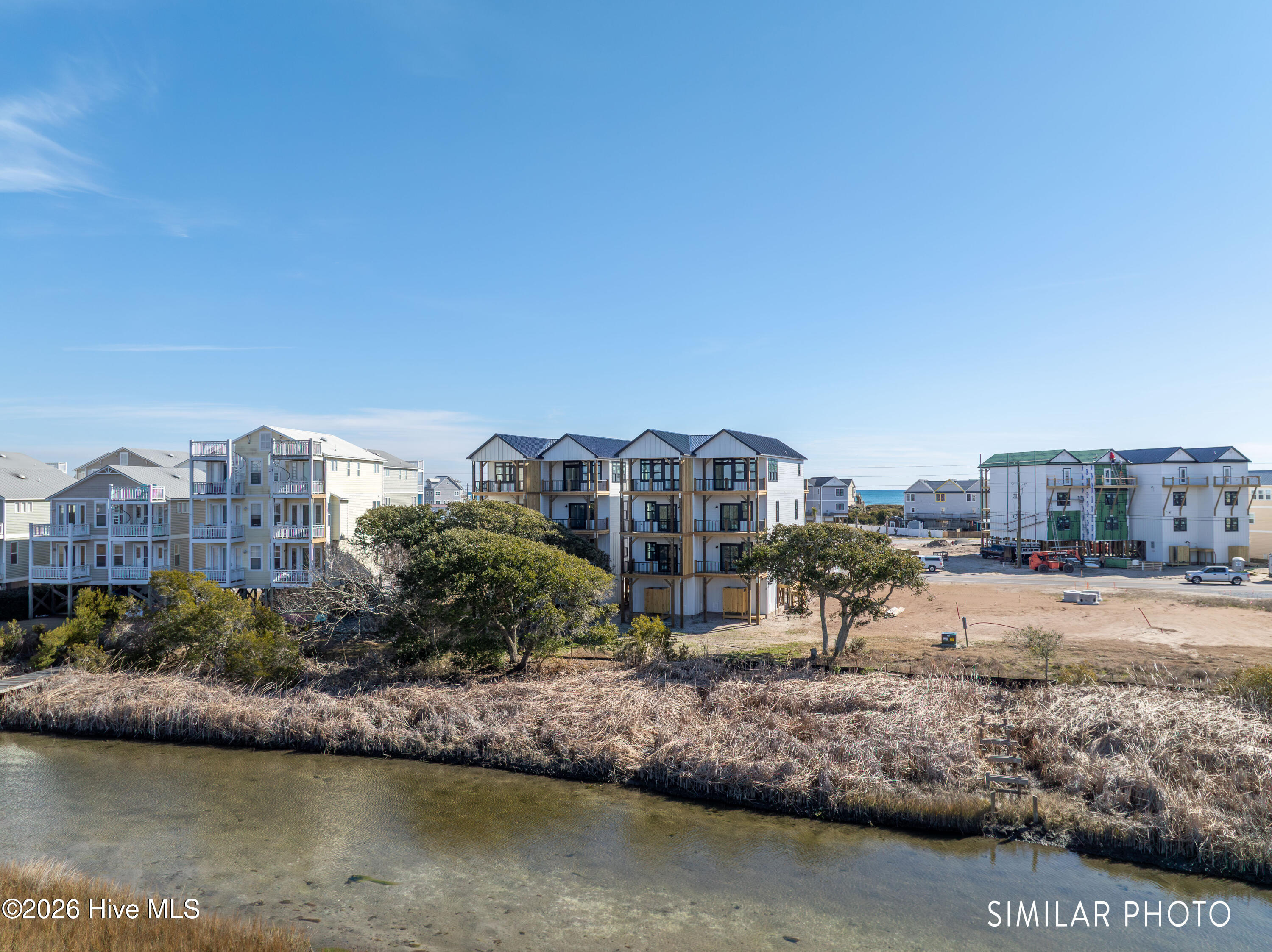 100552614 | Photo 30