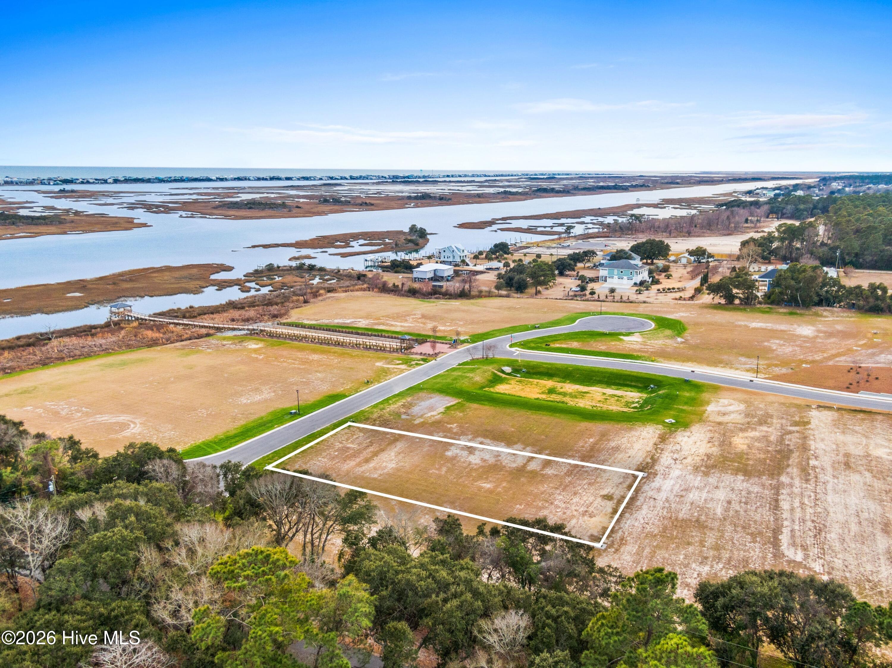 100552187 | Photo 13