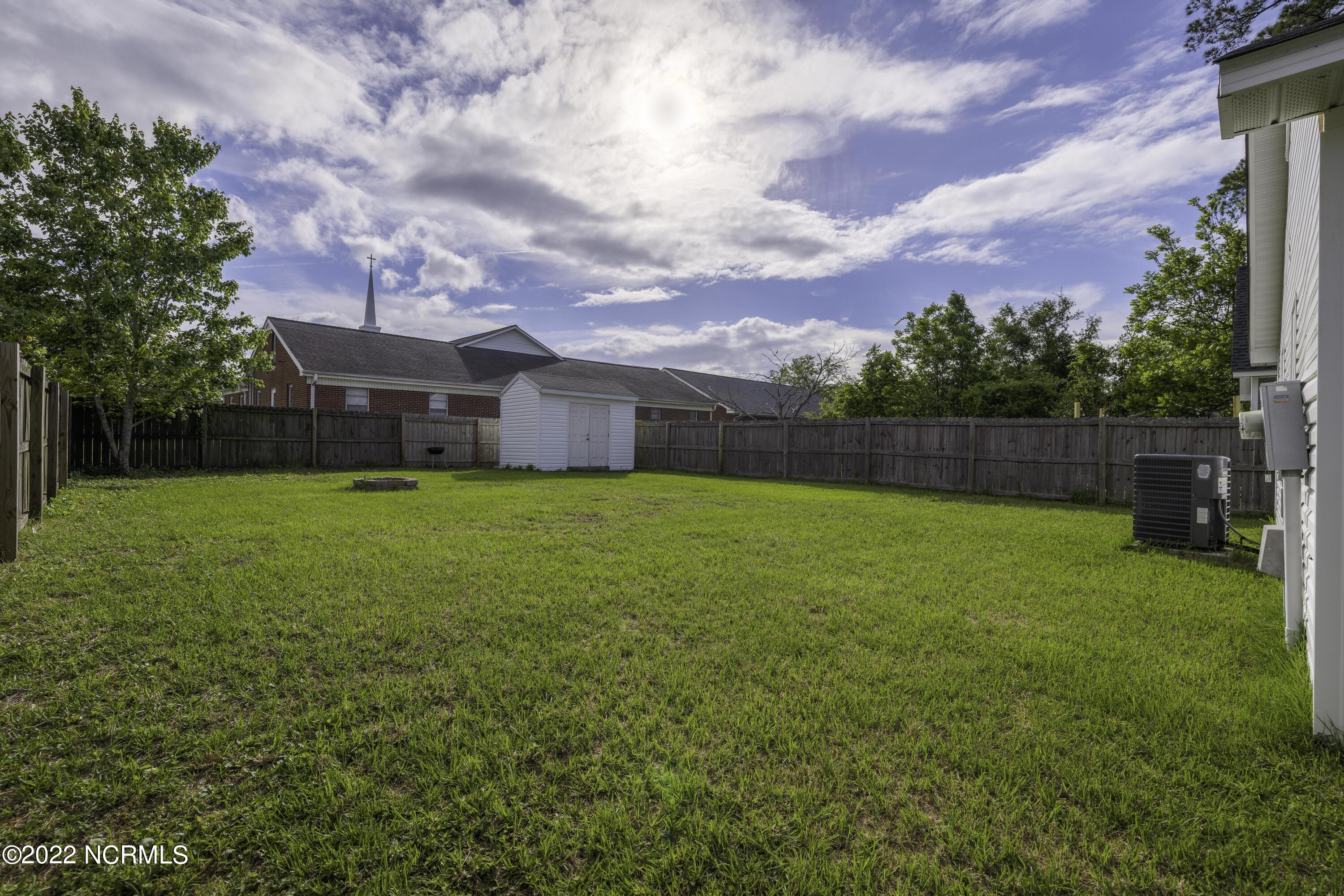 100568237 | Photo 16