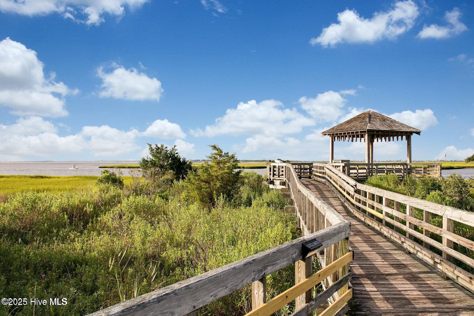 100521438 | Photo 66