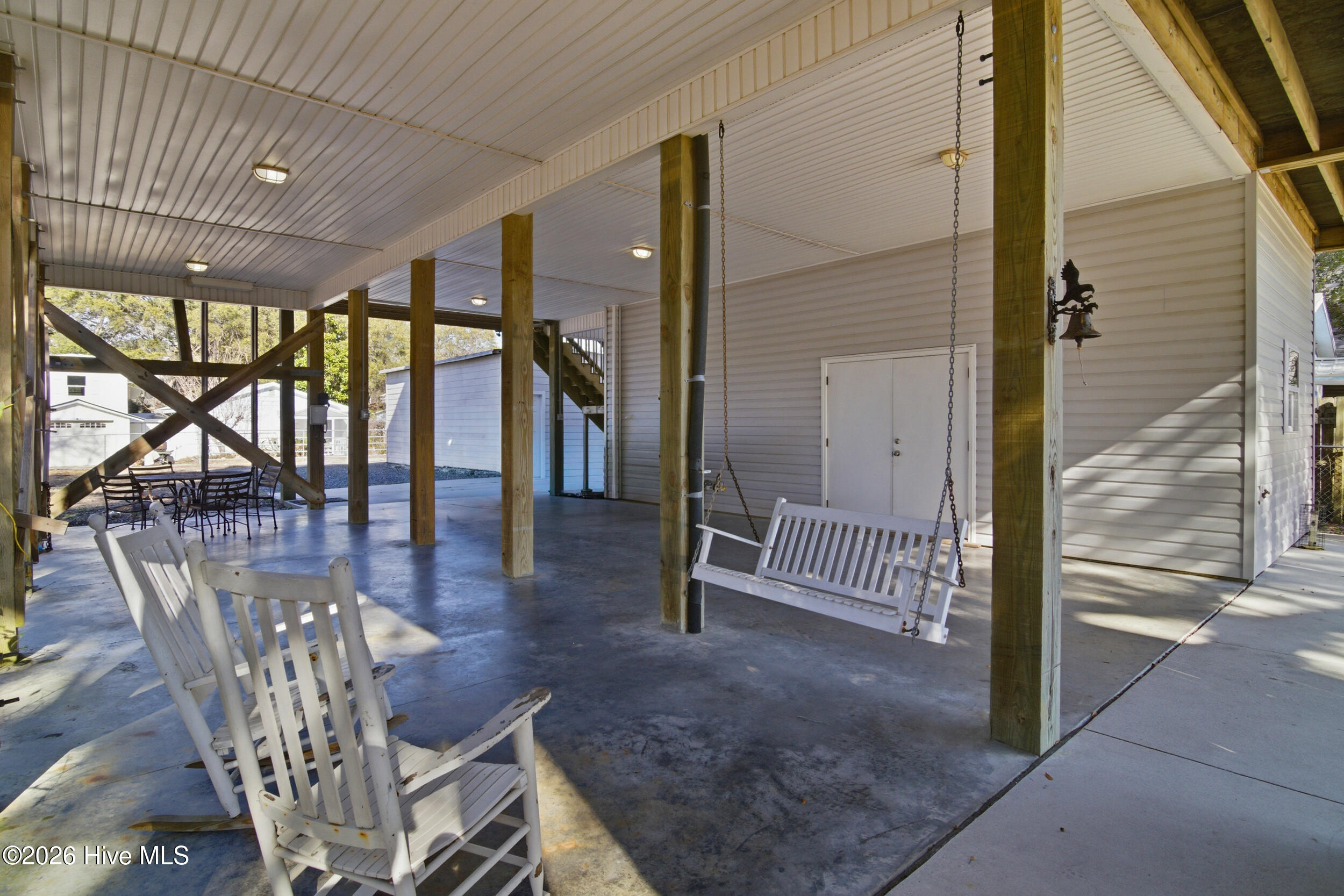 100552555 | Photo 30