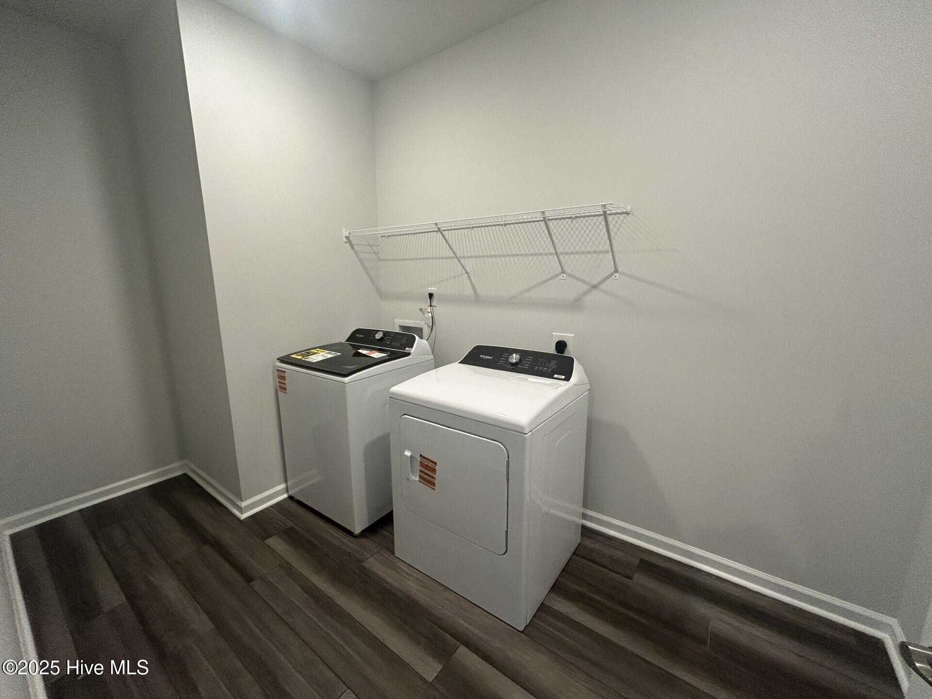 100535961 | Photo 17