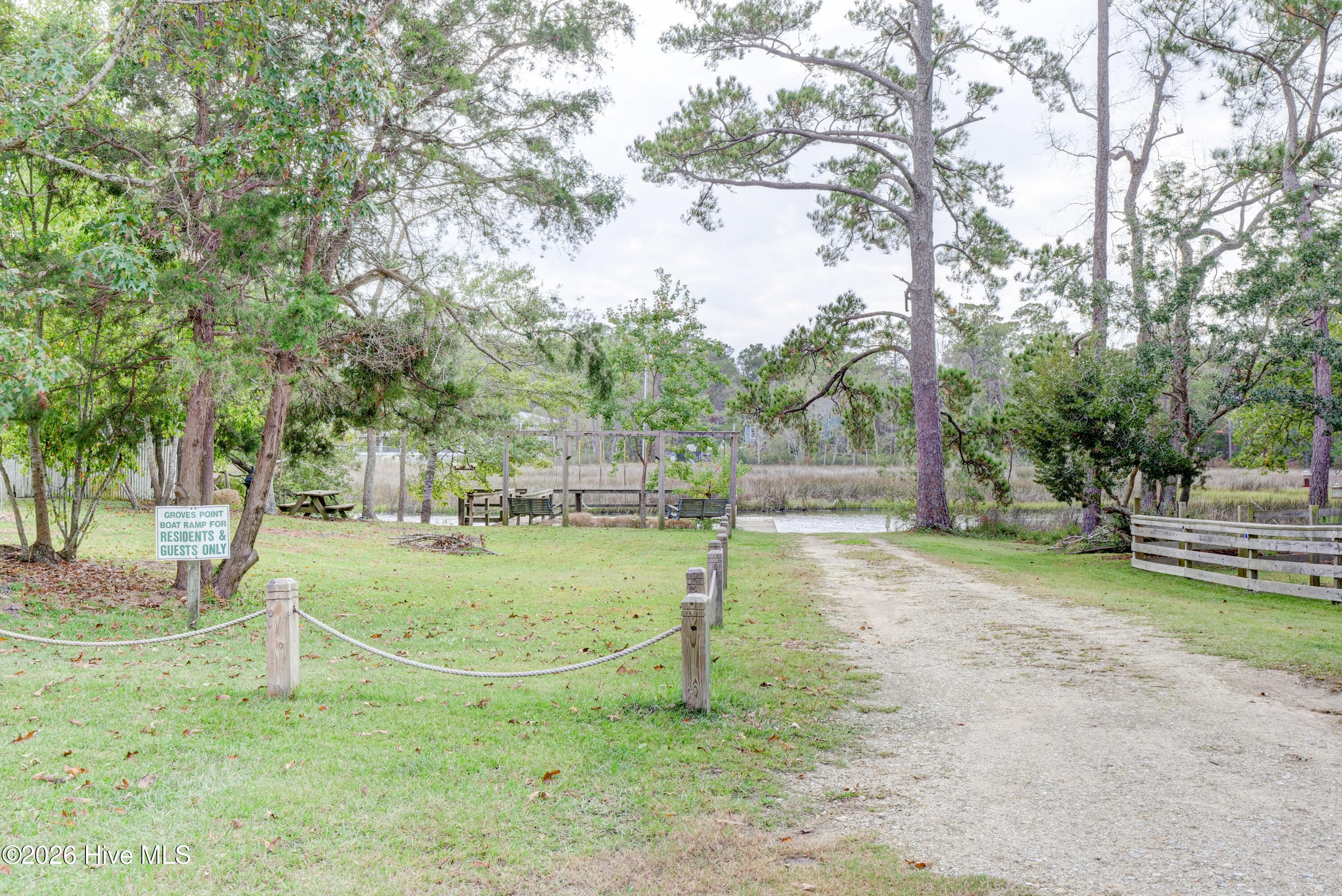 100558020 | Photo 11