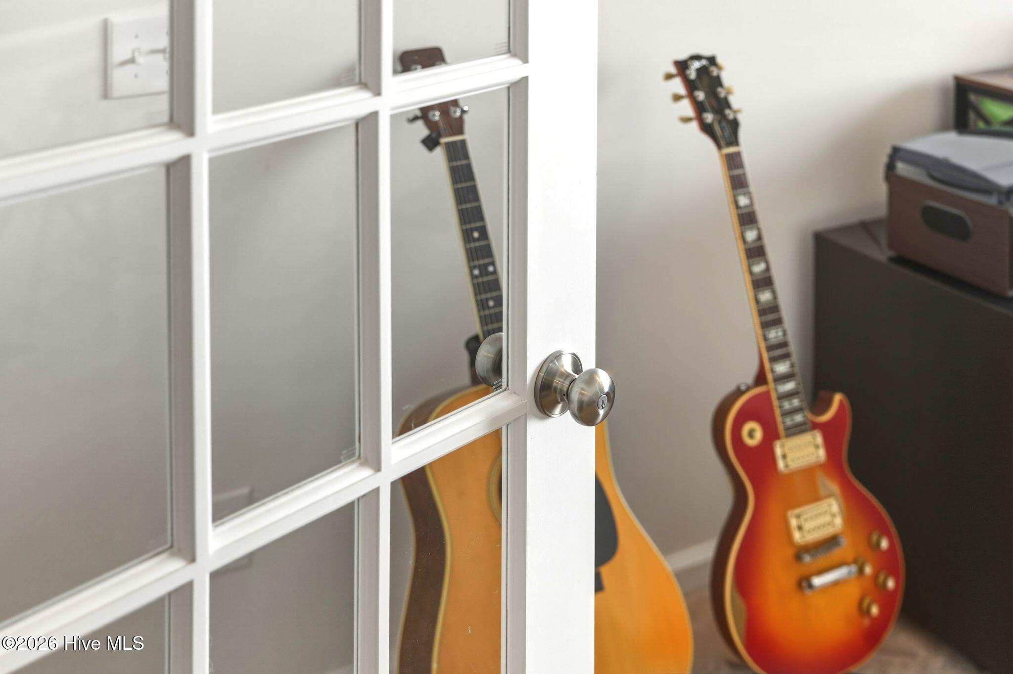 100563254 | Photo 17