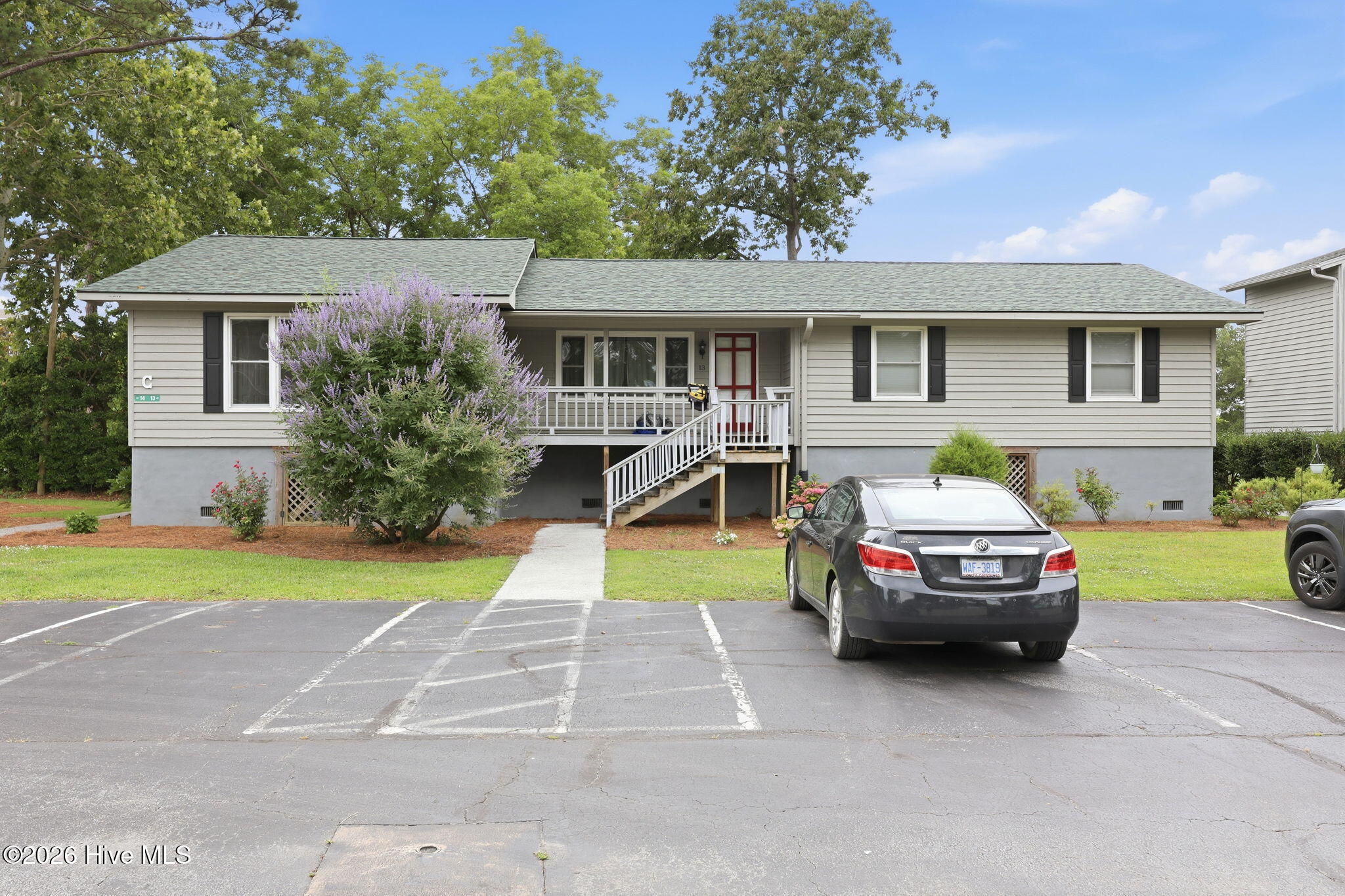 303 Midyette Street C14,Oriental