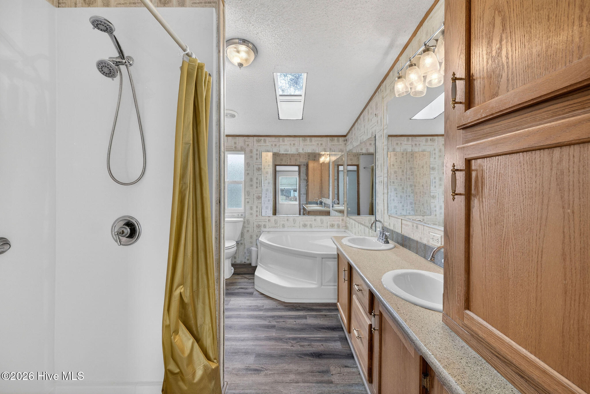 100559923 | Photo 27