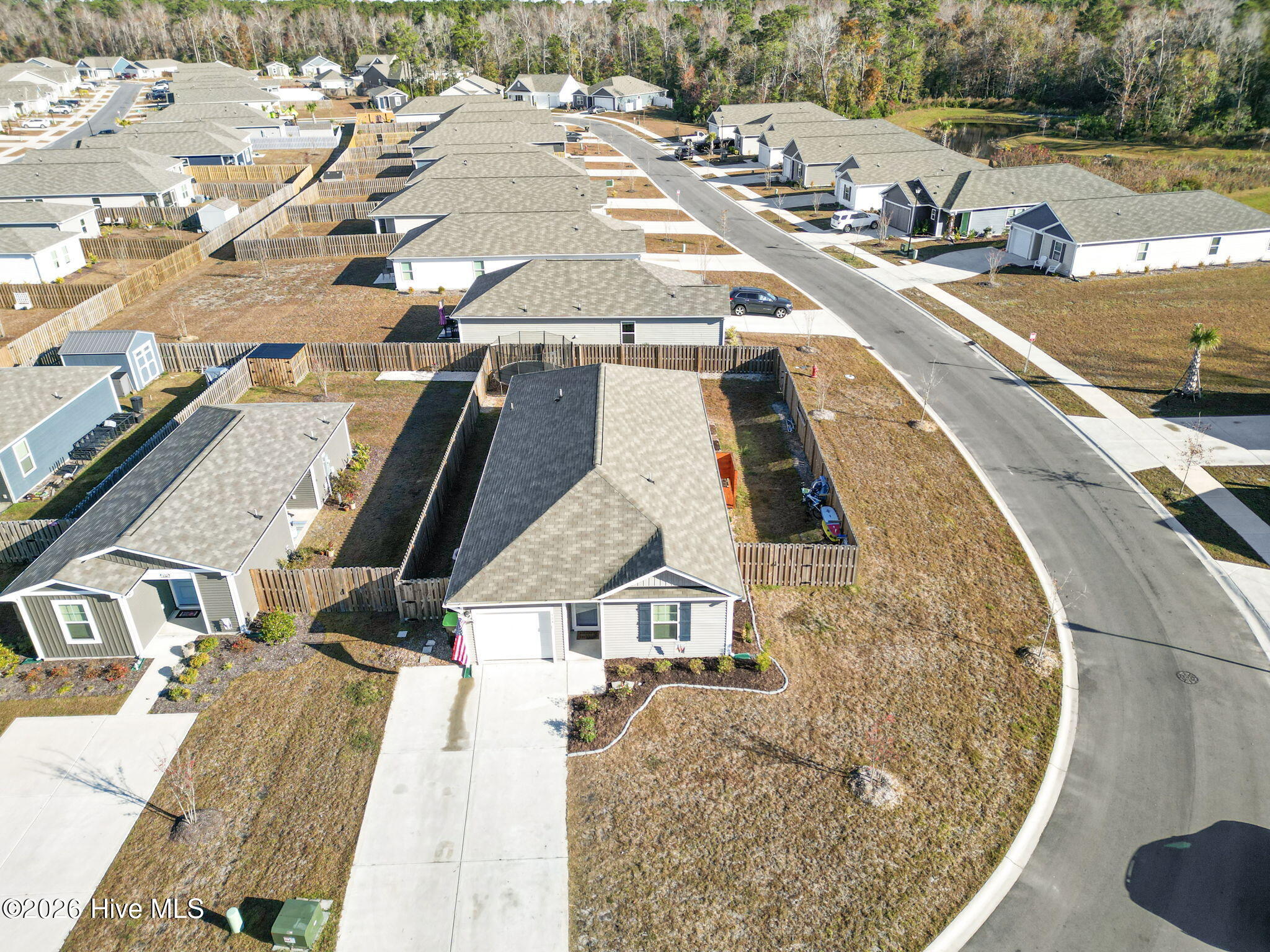 100552073 | Photo 36