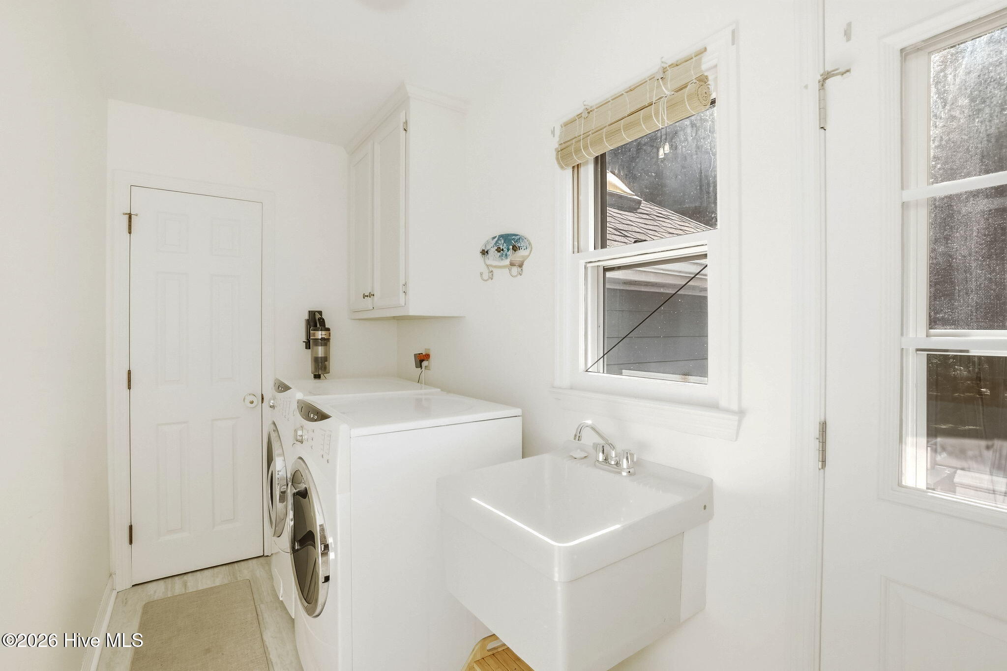 121 Gull Harbor Drive,Newport