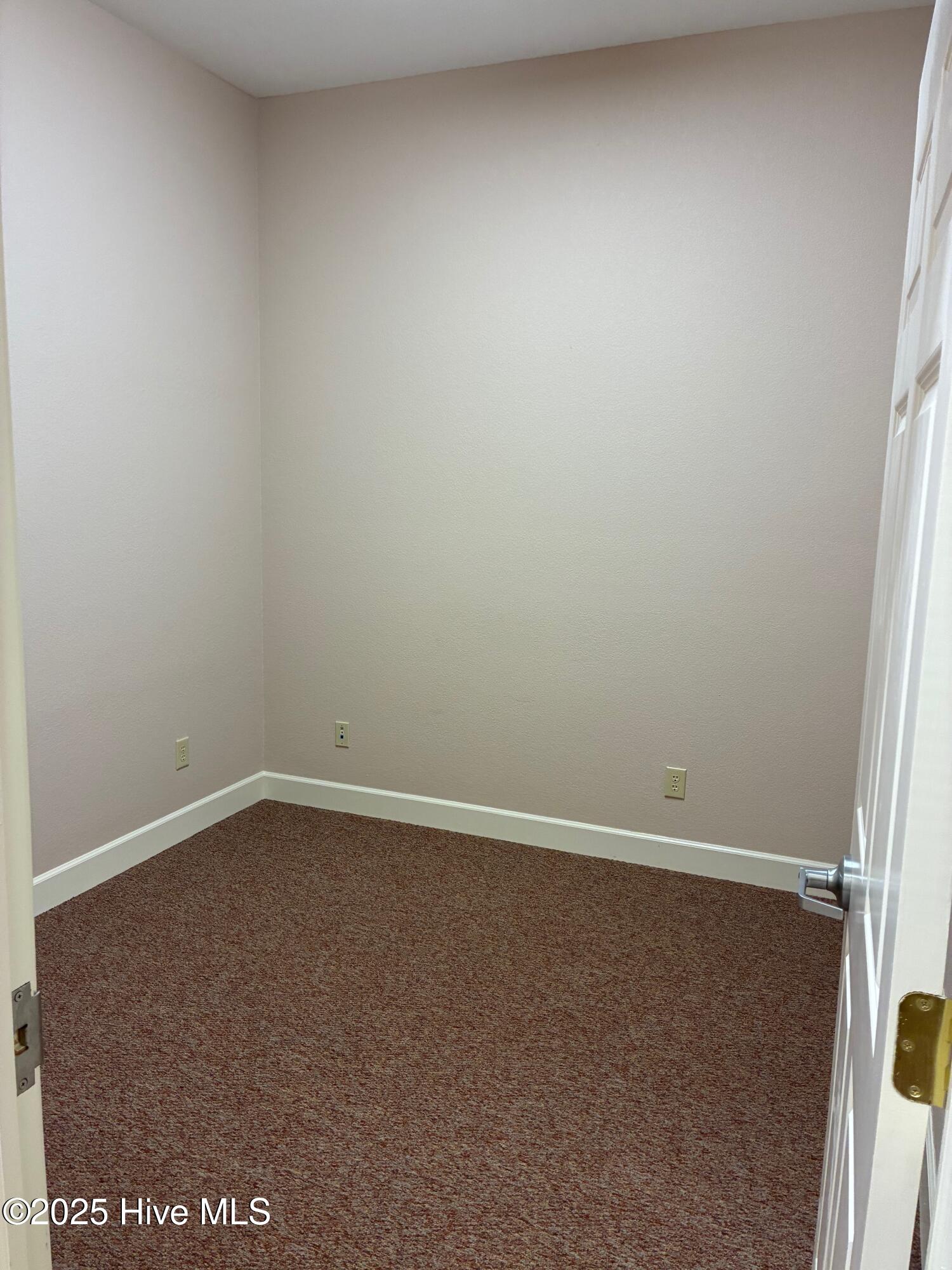 1880 W City Drive, Elizabeth City, NC, 27909