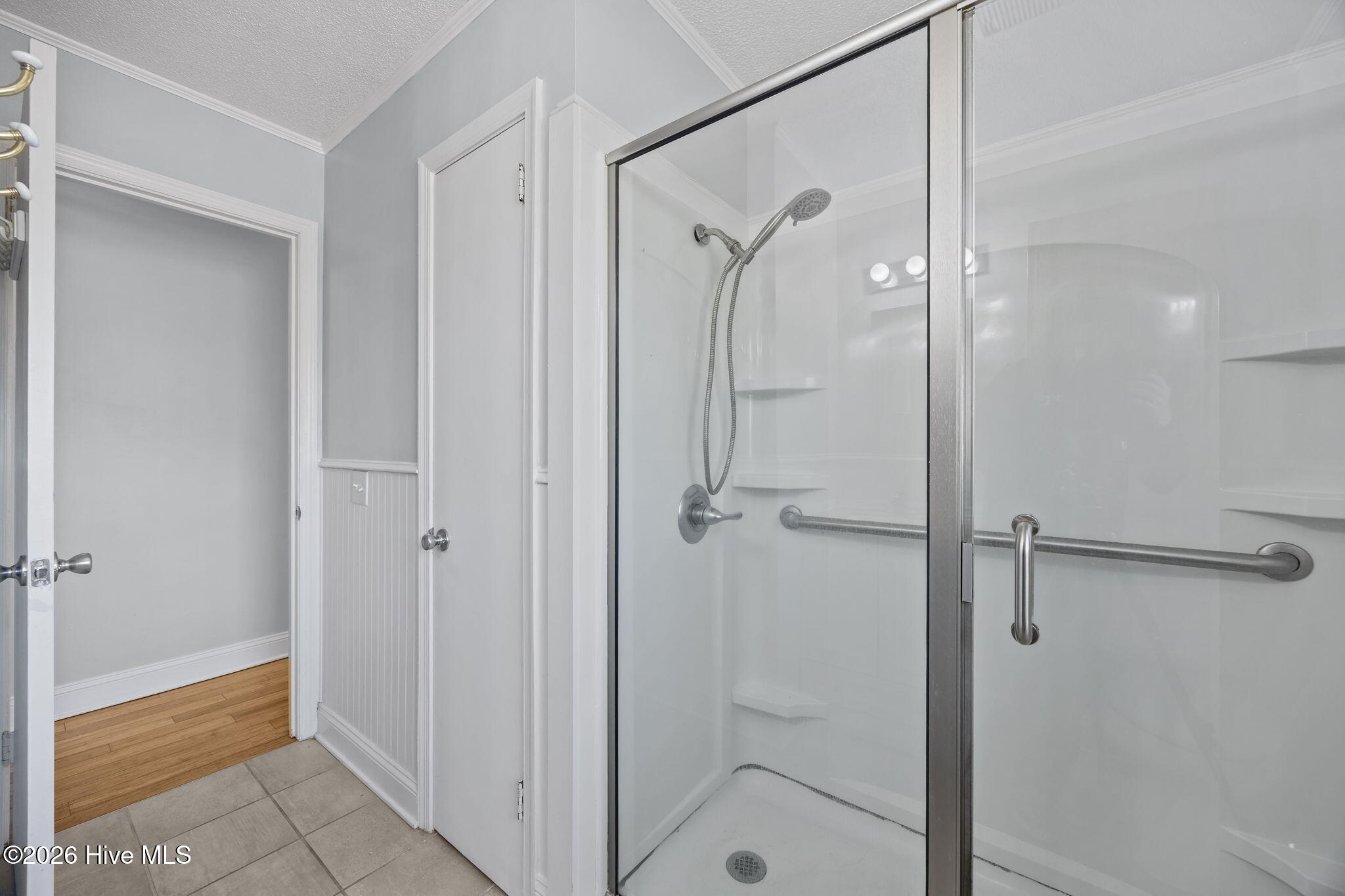 100554727 | Photo 19