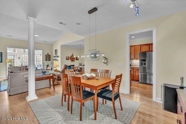 100554384 | Photo 13