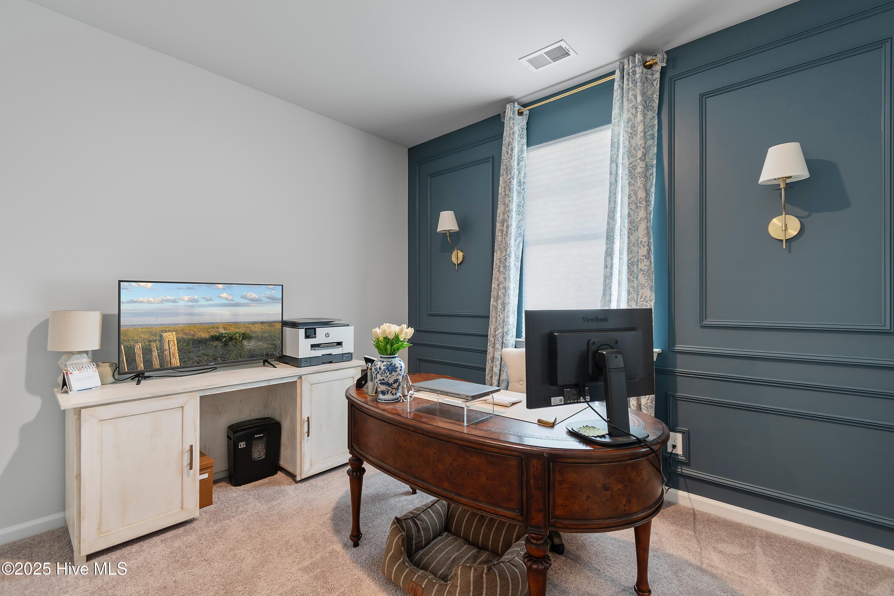 100538453 | Photo 29