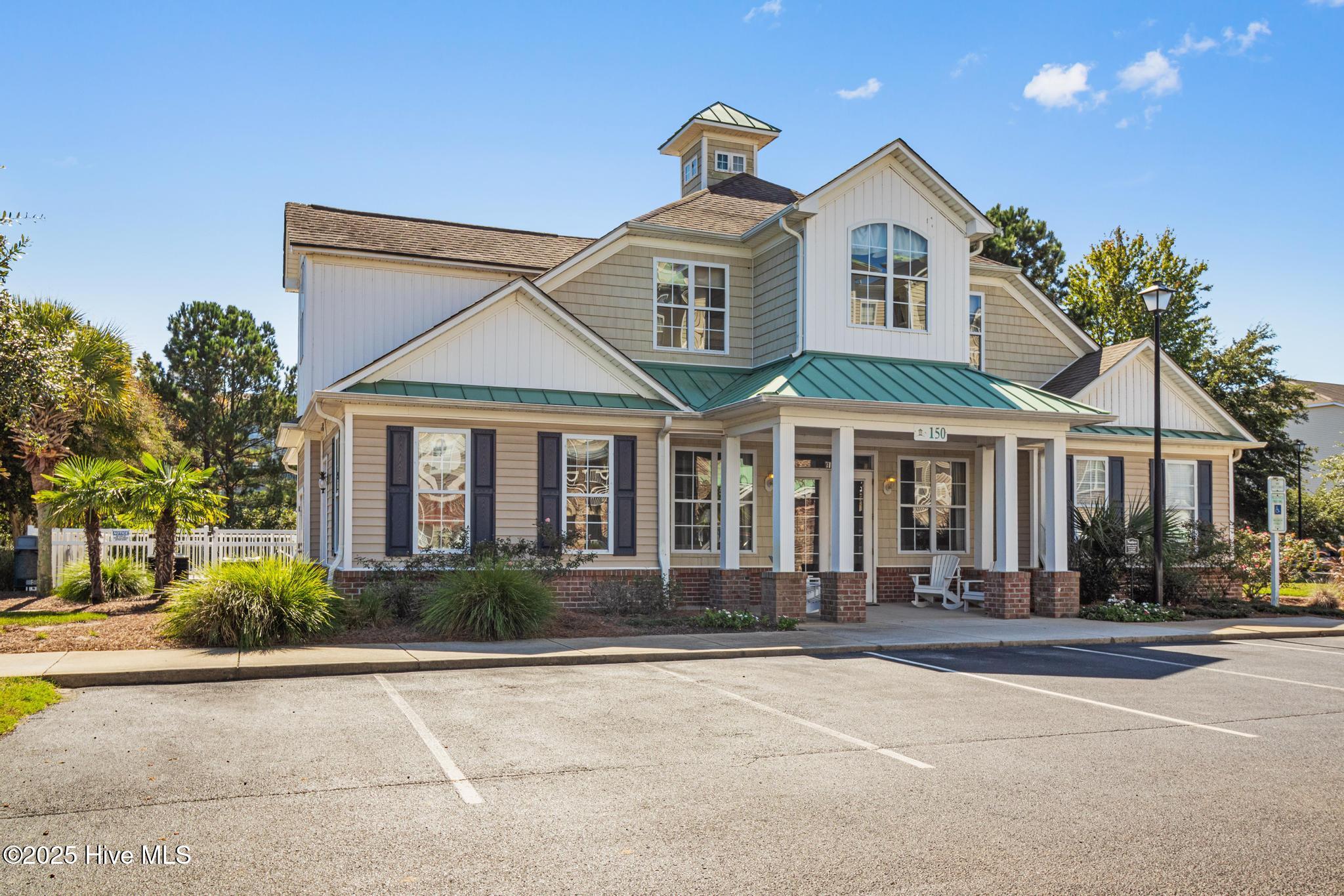 100534929 | Photo 55