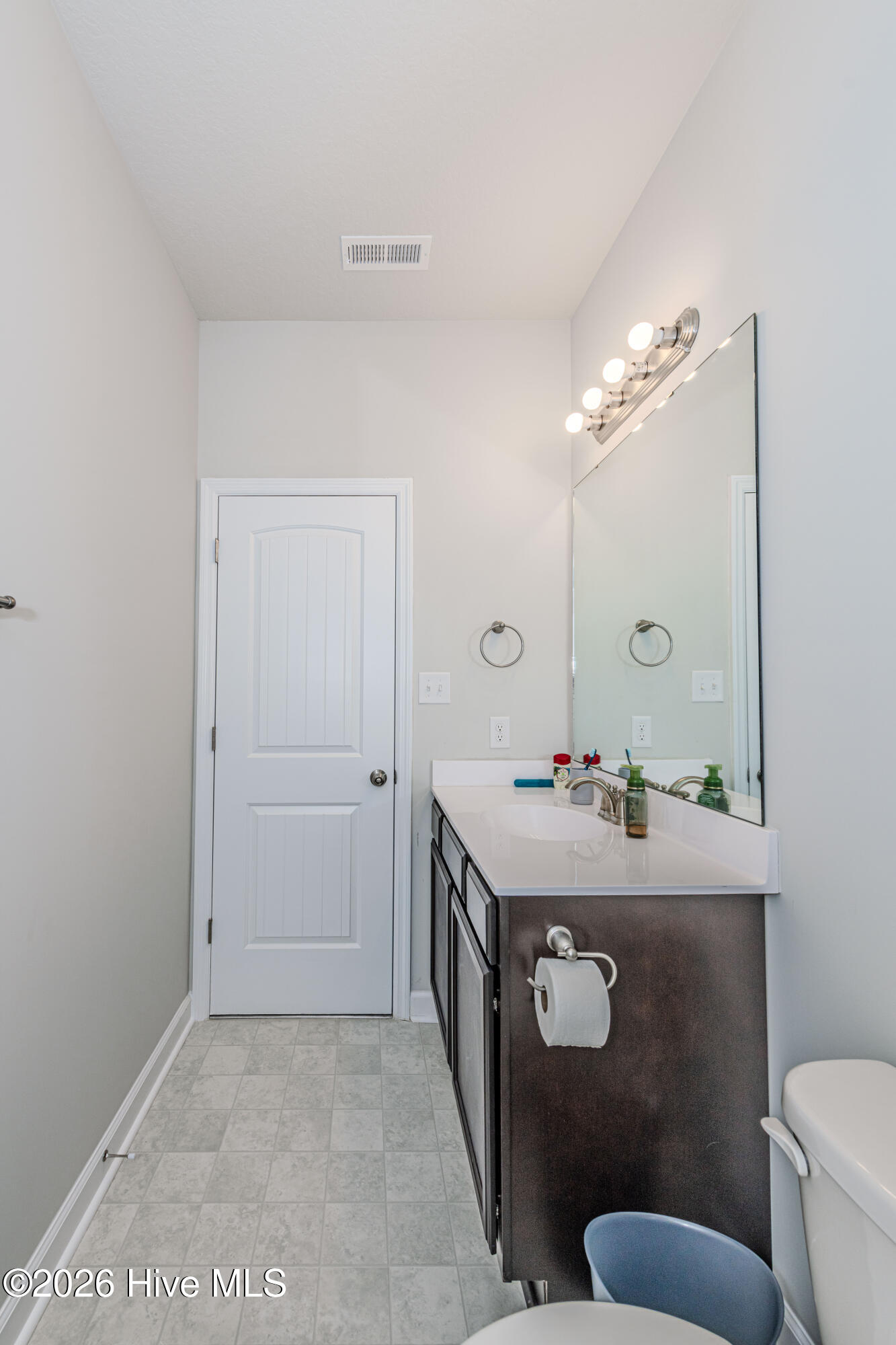 100565496 | Photo 19