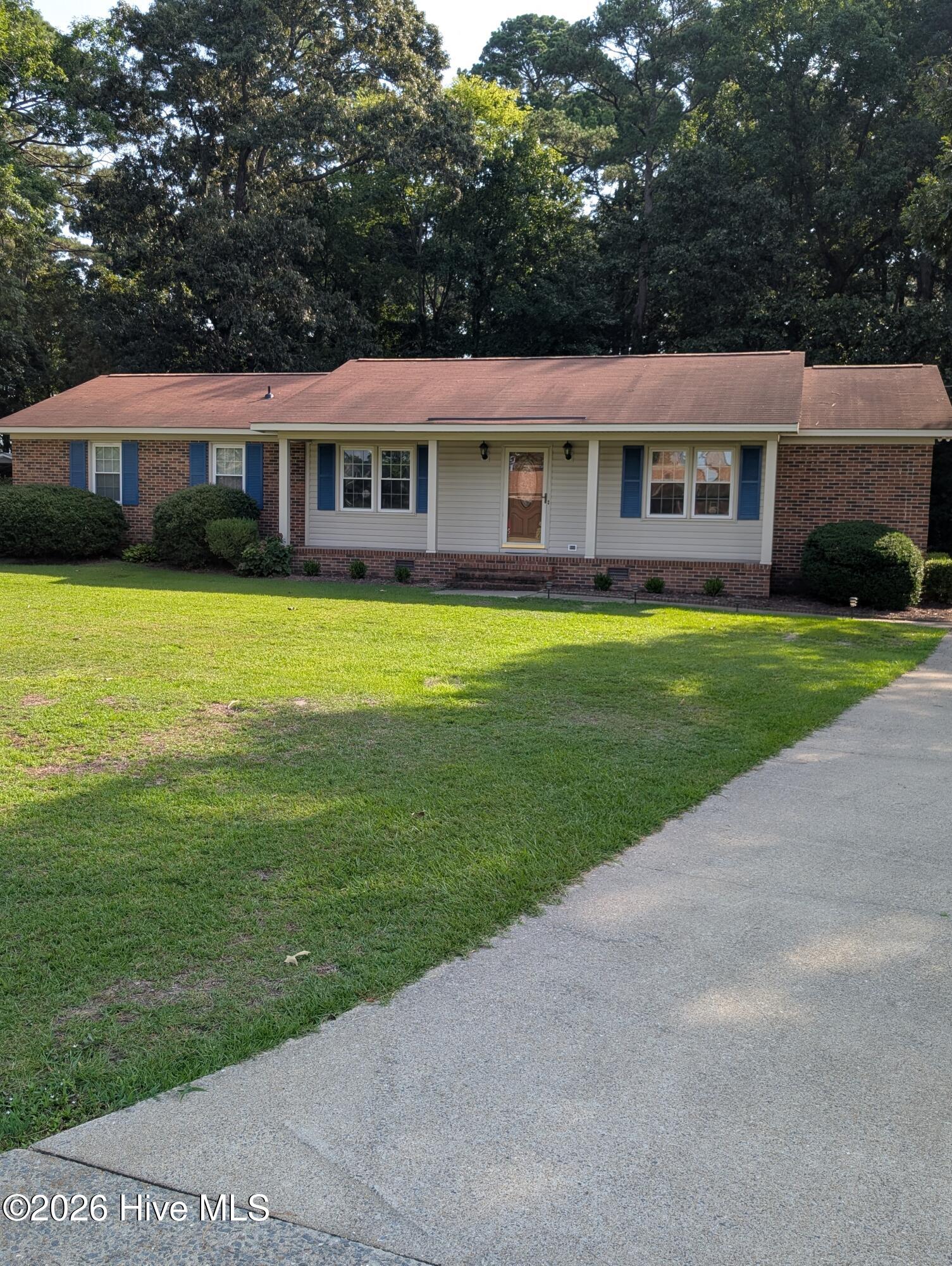 3508 Catherine, Goldsboro, North Carolina, 3 Bedroom Bedrooms, 8 Room Rooms,2 BathroomBathrooms,Single family residence,For sale,Catherine,100596428 3508 Catherine, Goldsboro, North Carolina, 3 Bedroom Bedrooms, 8 Room Rooms,2 BathroomBathrooms,Single family residence,For sale,Catherine,100596428