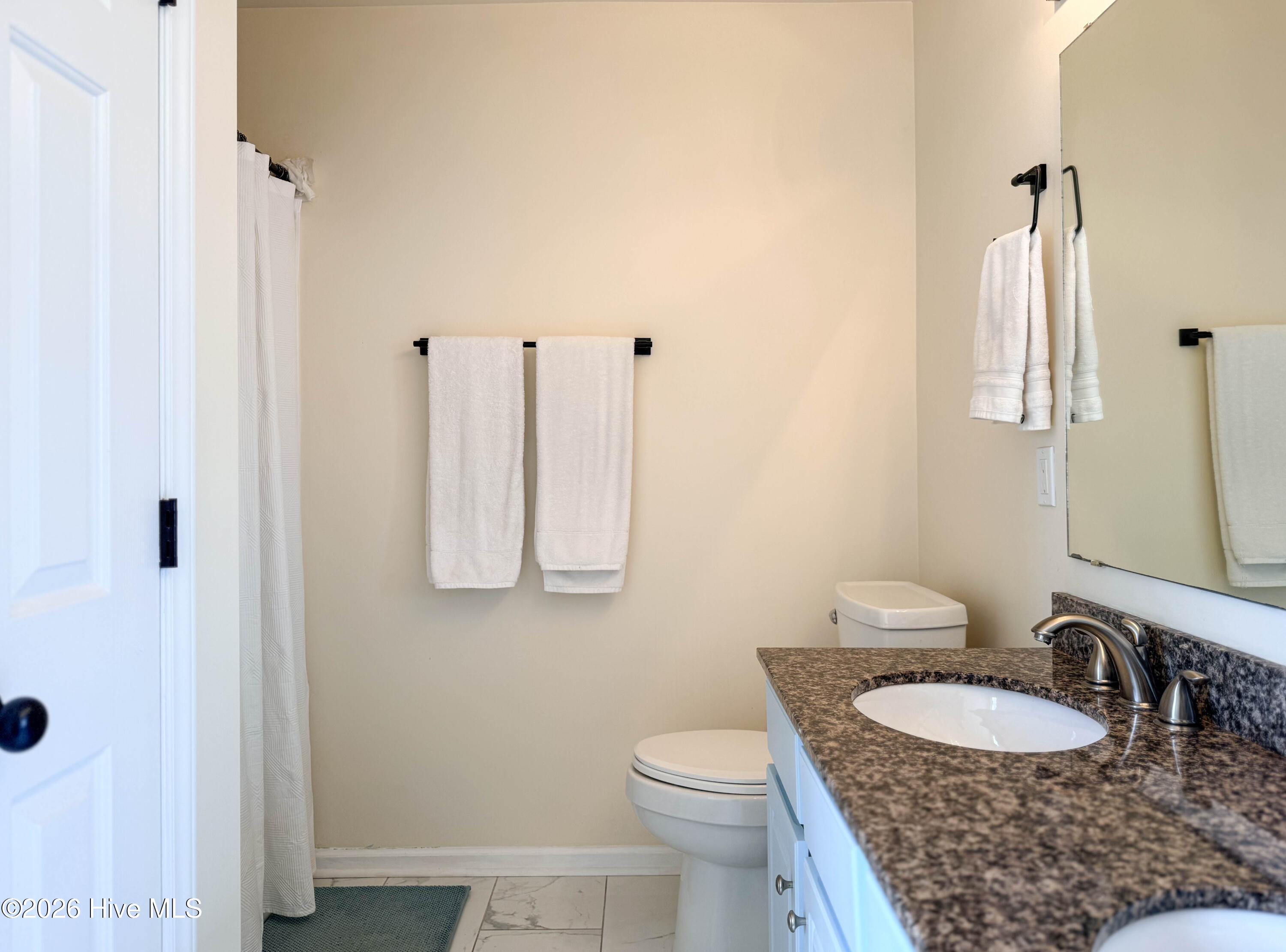 100559708 | Photo 53