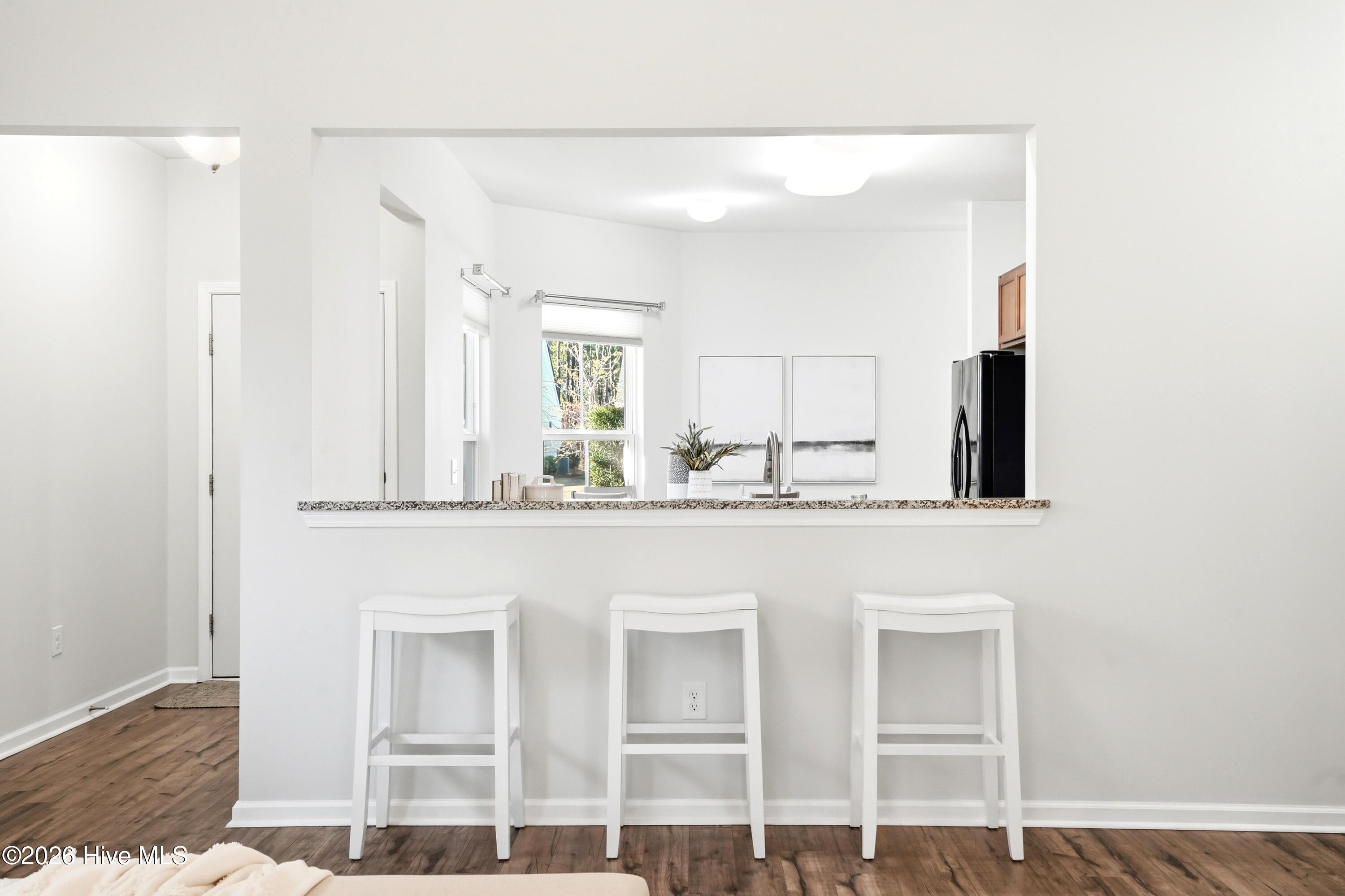 100553479 | Photo 10