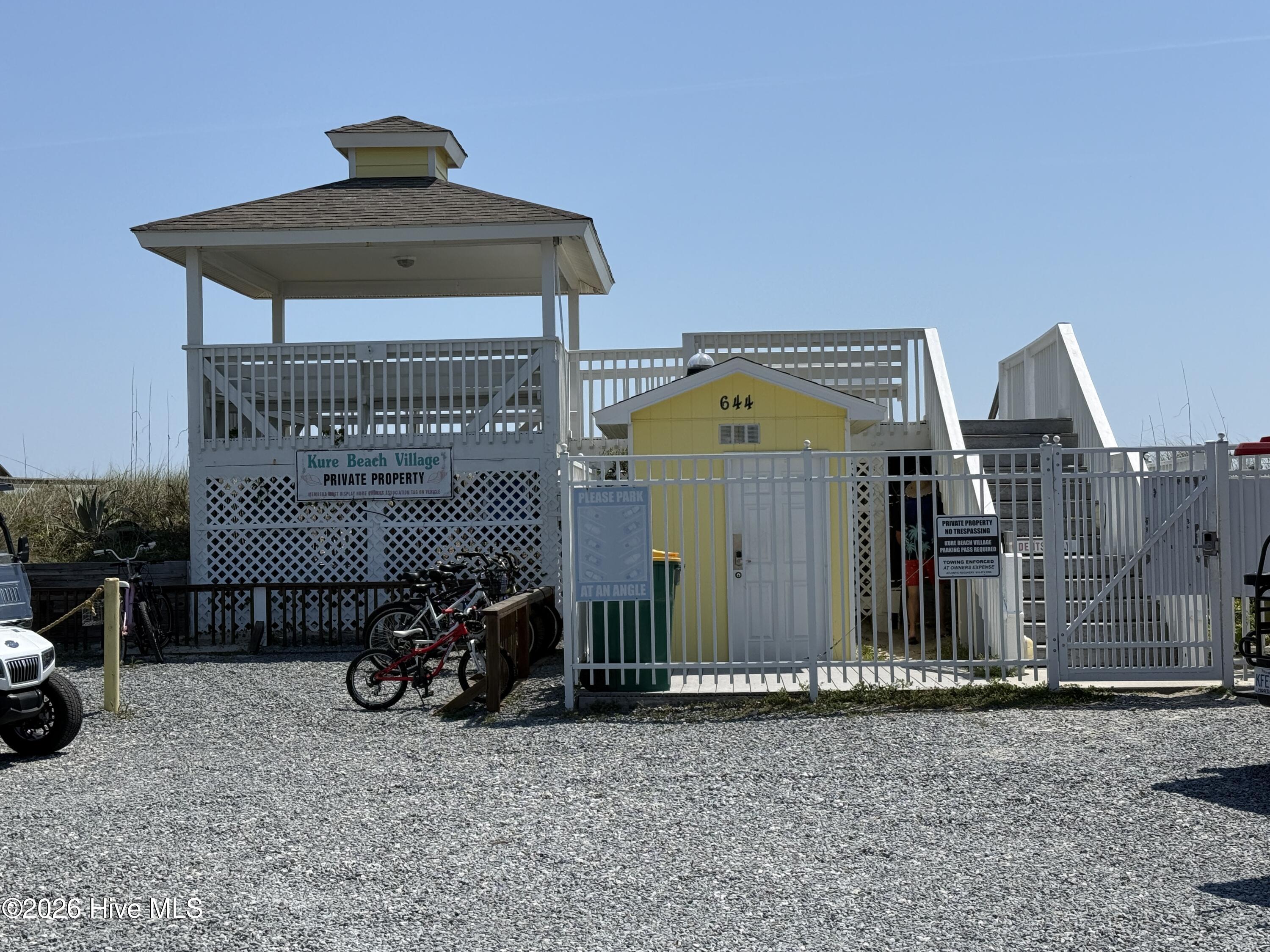 100569567 | Photo 11